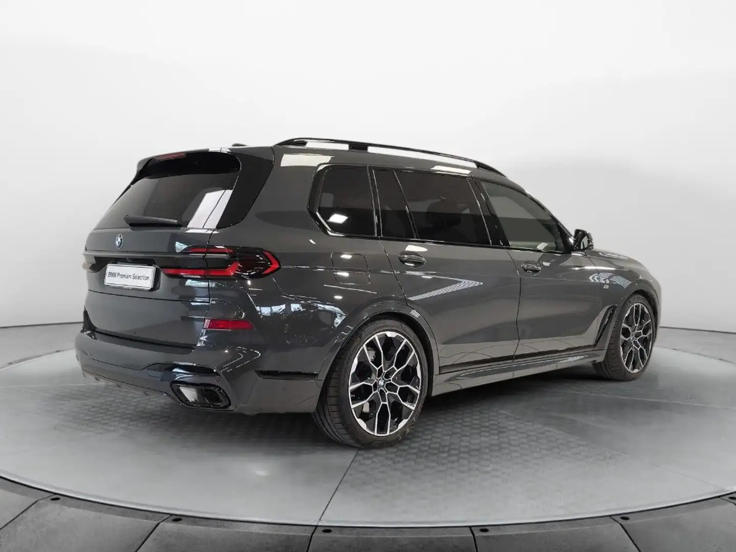 BMW X7 xDrive40d 48v Msport Pro 7 Posti Grigio - 2