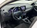 Hyundai i30 CW 1,6 CRDi Trend Line/LED/L.Heizung/RFK Weiß - thumbnail 14