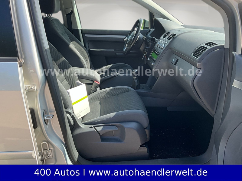 Volkswagen Touran 2.0 TDI Comfortline 7-Sitze — photo 13