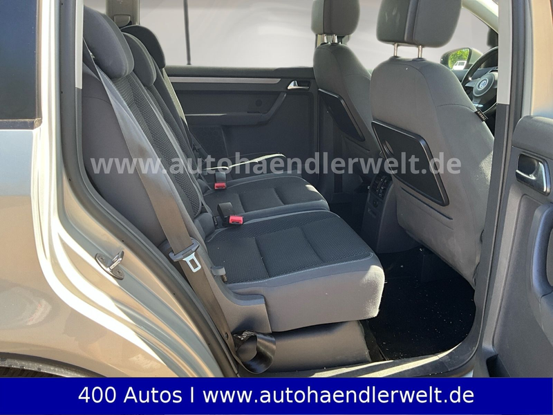 Volkswagen Touran 2.0 TDI Comfortline 7-Sitze — photo 12