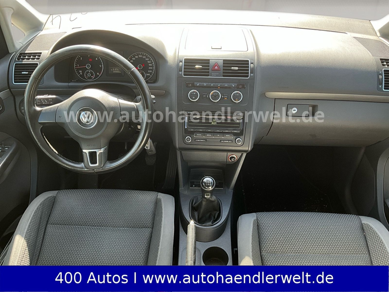Volkswagen Touran 2.0 TDI Comfortline 7-Sitze — photo 11