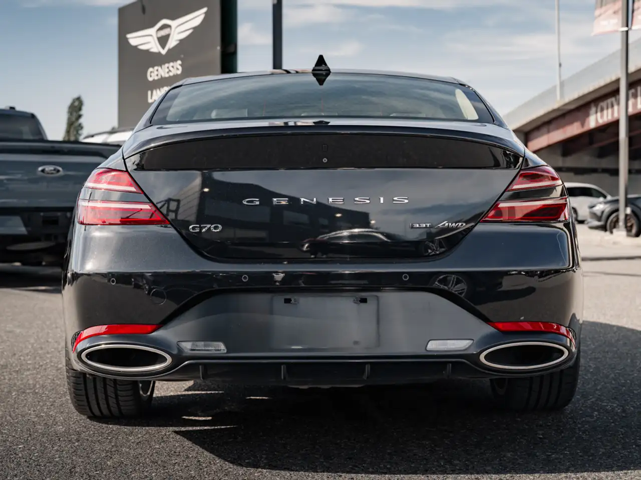 Genesis G70 снимка Genesis G70