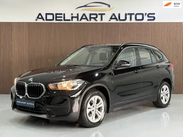 BMW X1 XDrive25e Executive Automaat / Navigatie full map