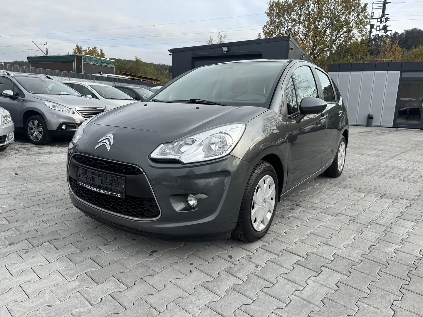 Citroen C3 1,4 HDi Tendance / Klima Grau - 1