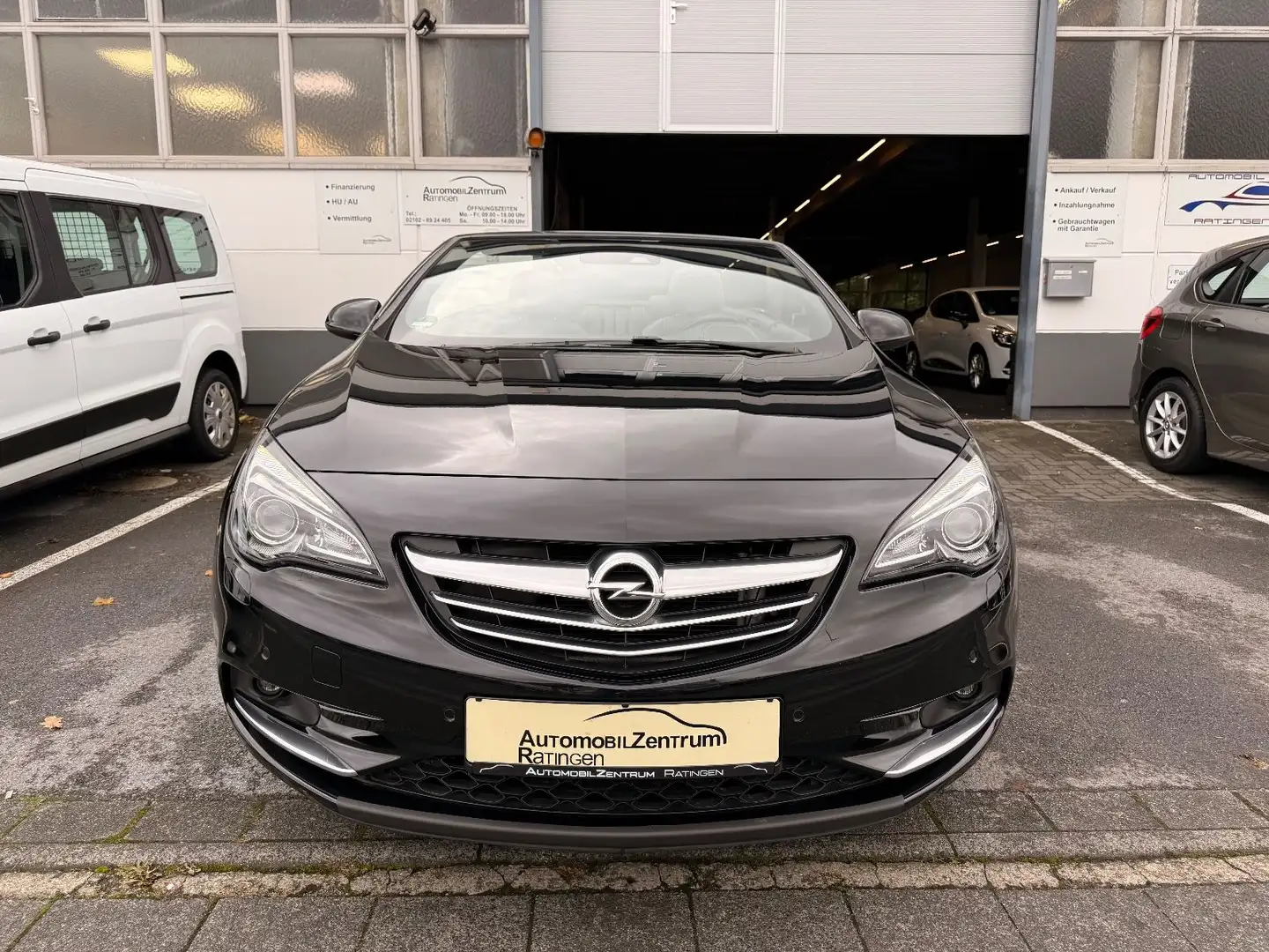 Opel Cascada 1.4 Active ecoFlex LEDER*XENON*NAVI*ALU Schwarz - 2