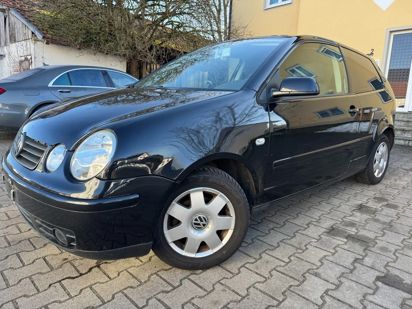 Volkswagen Polo Polo IV  3-Türer 1.4 FSI*NAVI* Schwarz - 2