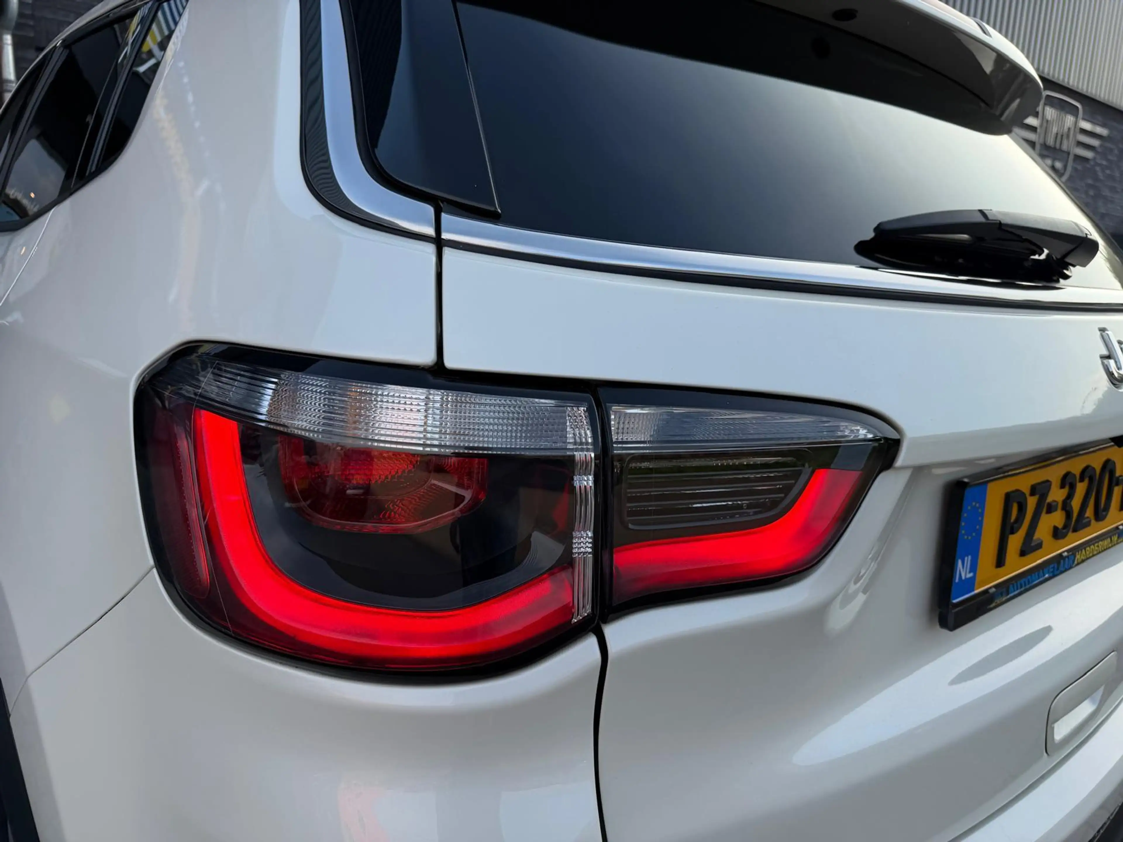 Jeep Compass 1.4 MultiAir Opening Edition Plus | 2E EIGENAAR | — photo 9