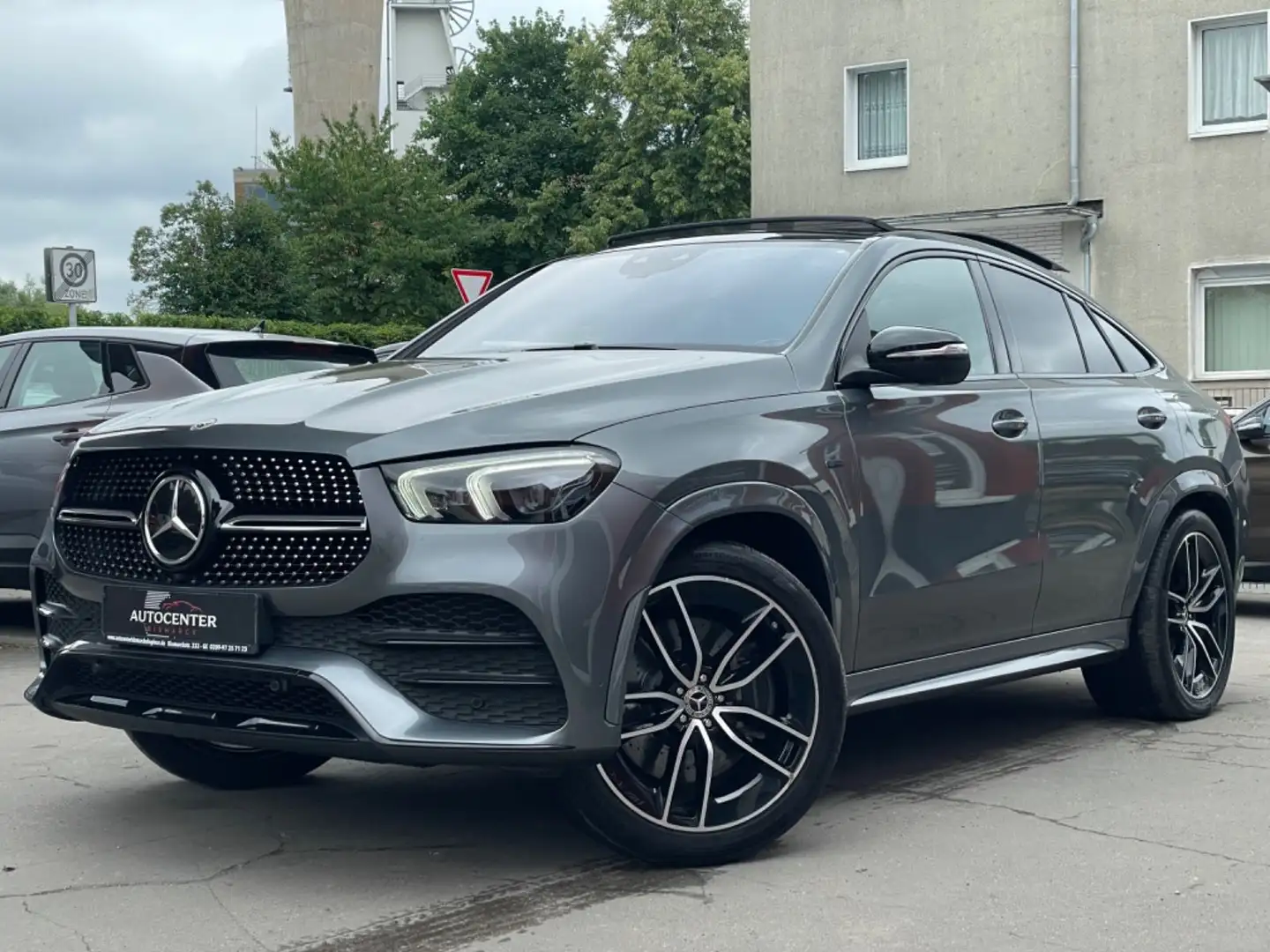 Mercedes-Benz GLE 350 de 4M Coupe AMG-LINE/PANO/NIGHT/360°KA/ Grijs - 1