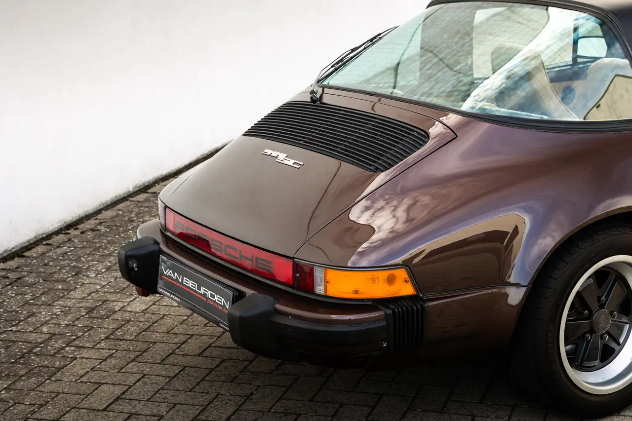 Porsche 911 3.0 SC Targa / Volledige onderhoudsboek, foto 10