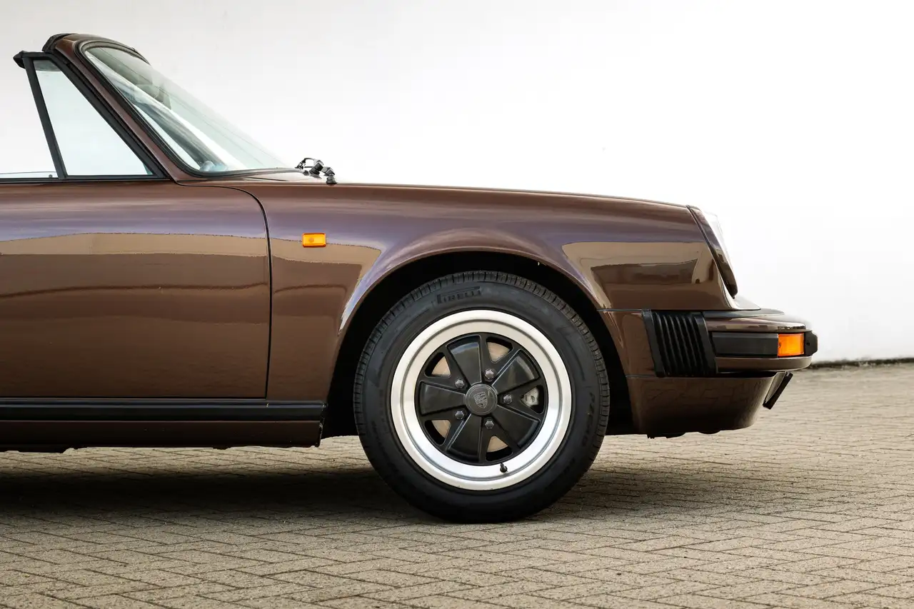 Porsche 911 3.0 SC Targa / Volledige onderhoudsboek, foto 12
