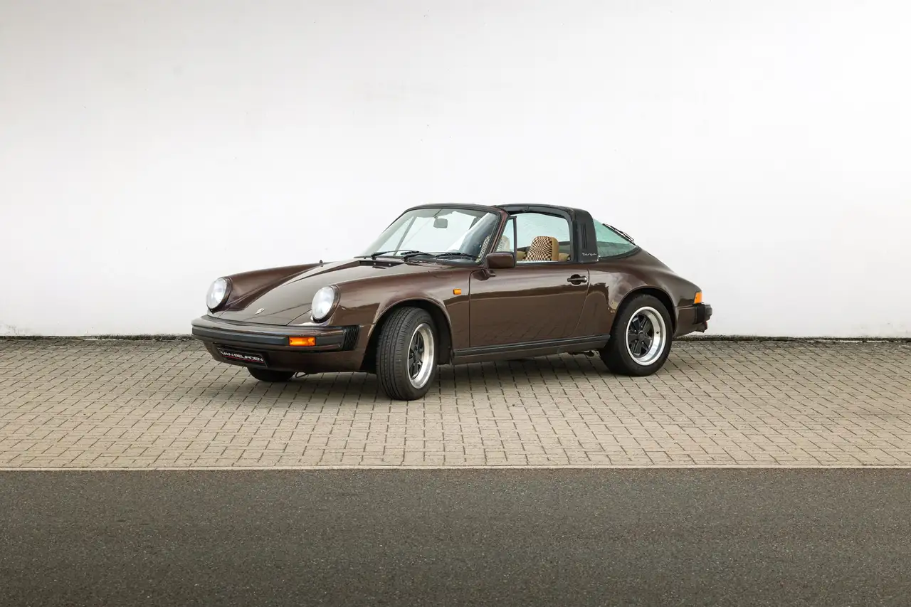 Porsche 911 3.0 SC Targa / Volledige onderhoudsboek, foto 2