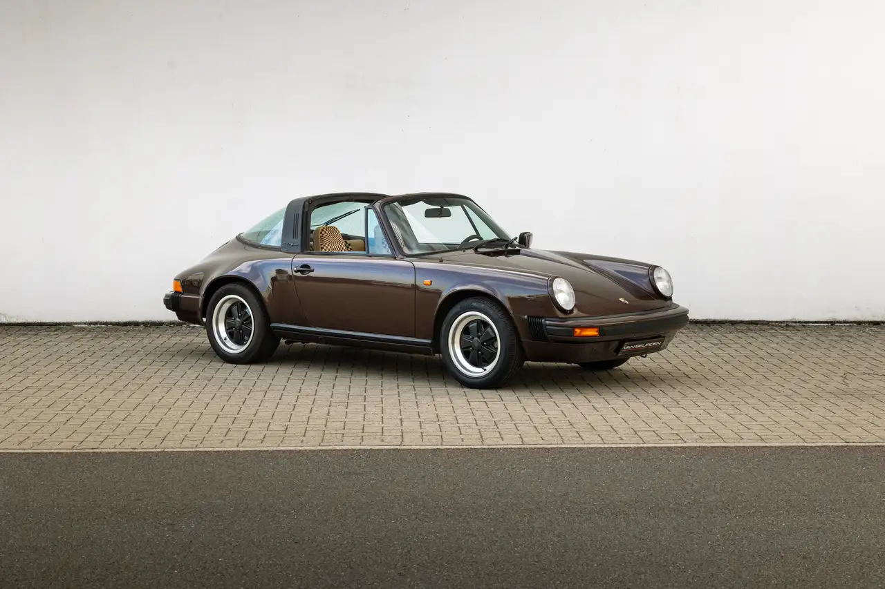 Porsche 911 3.0 SC Targa / Volledige onderhoudsboek, foto 7