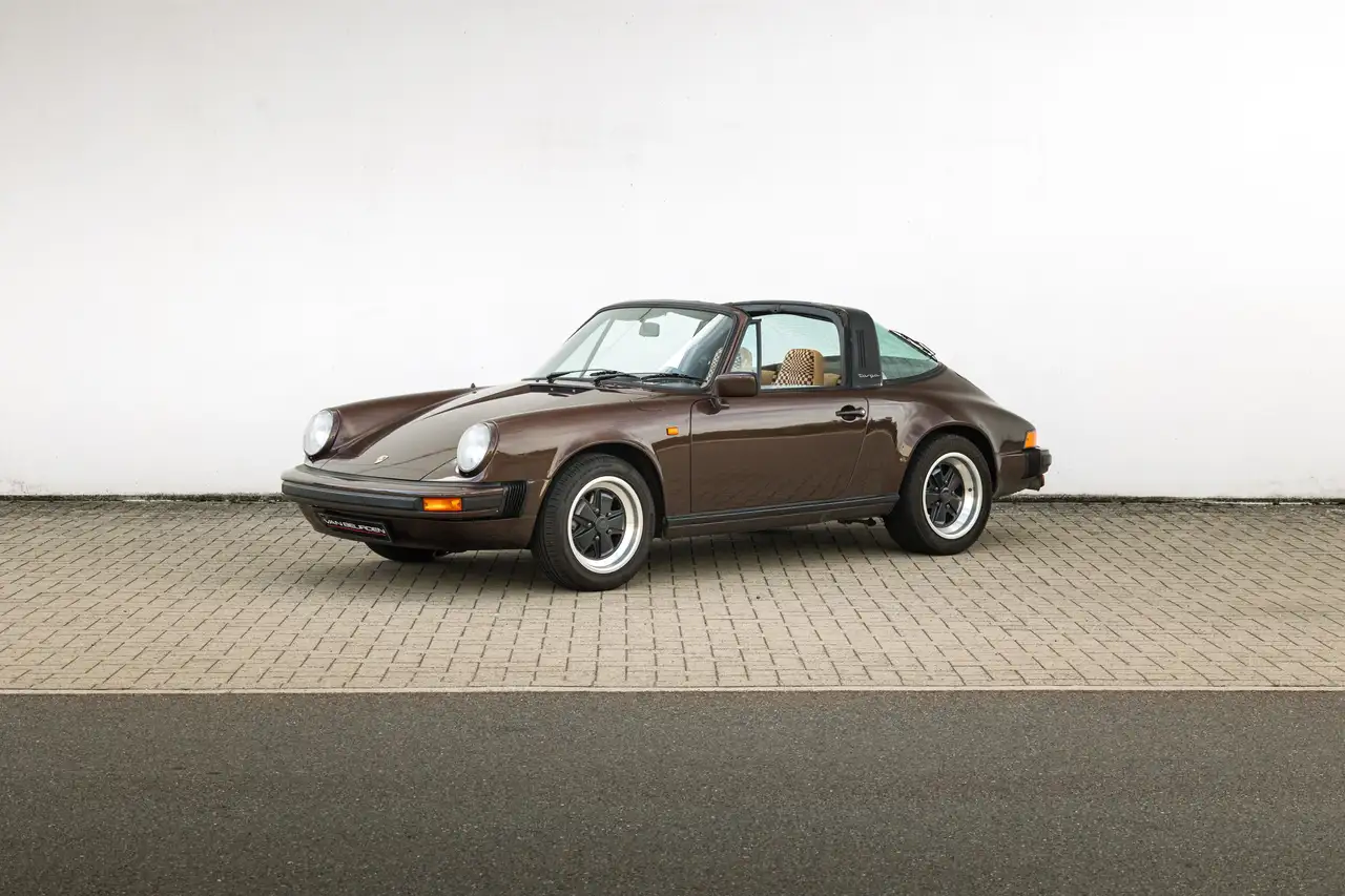Porsche 911 3.0 SC Targa / Volledige onderhoudsboek, foto 1