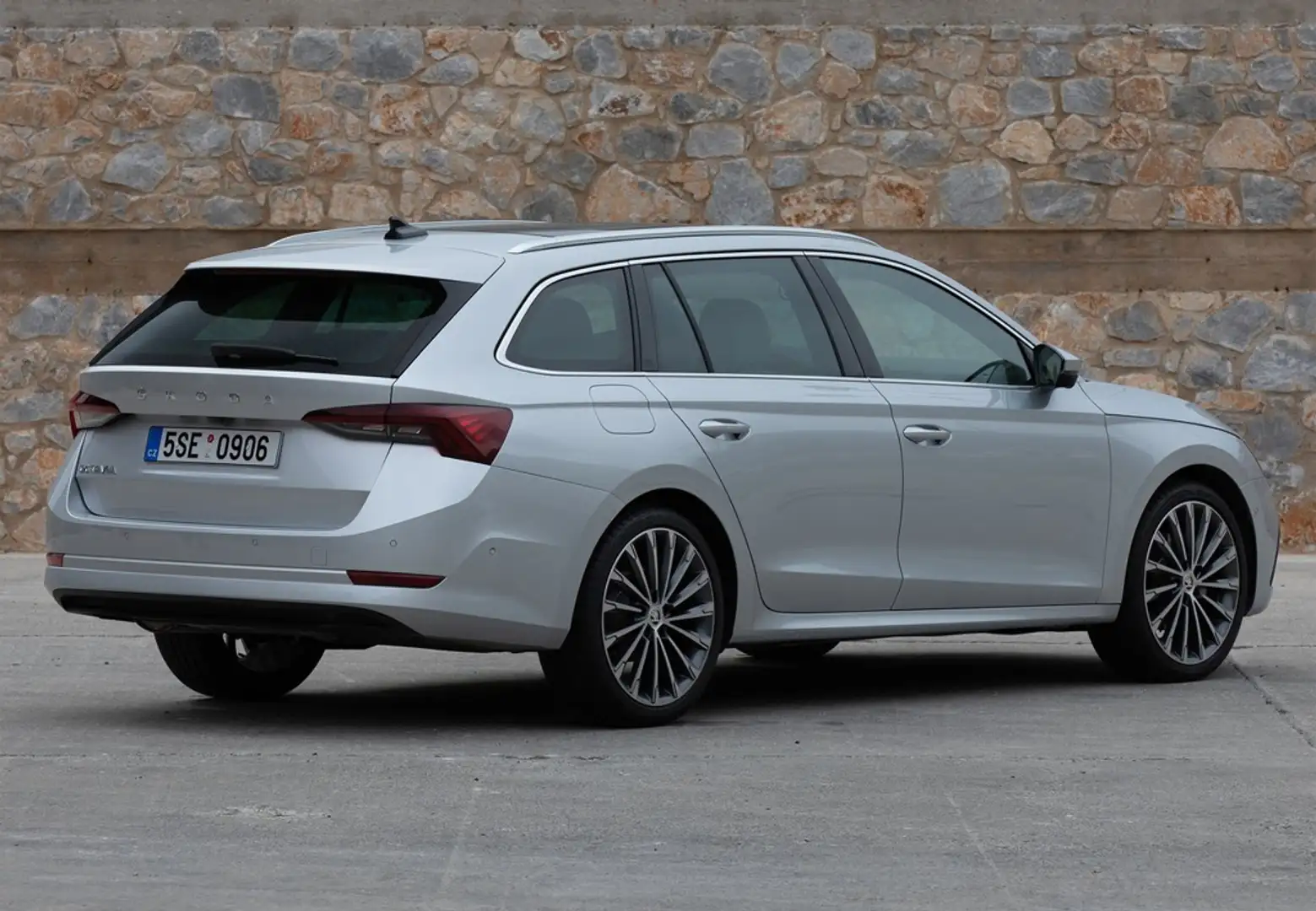 Skoda Octavia Combi 1.5 TSI Style 110kW Bleu - 2