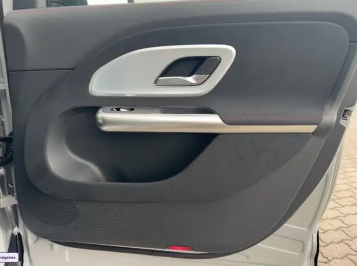 Mercedes-Benz GLB 2026, foto 20