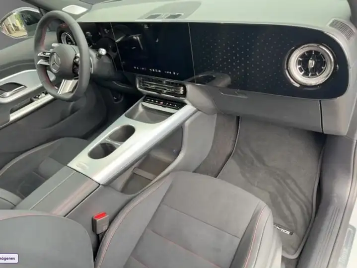 Mercedes-Benz GLB 2026, foto 9