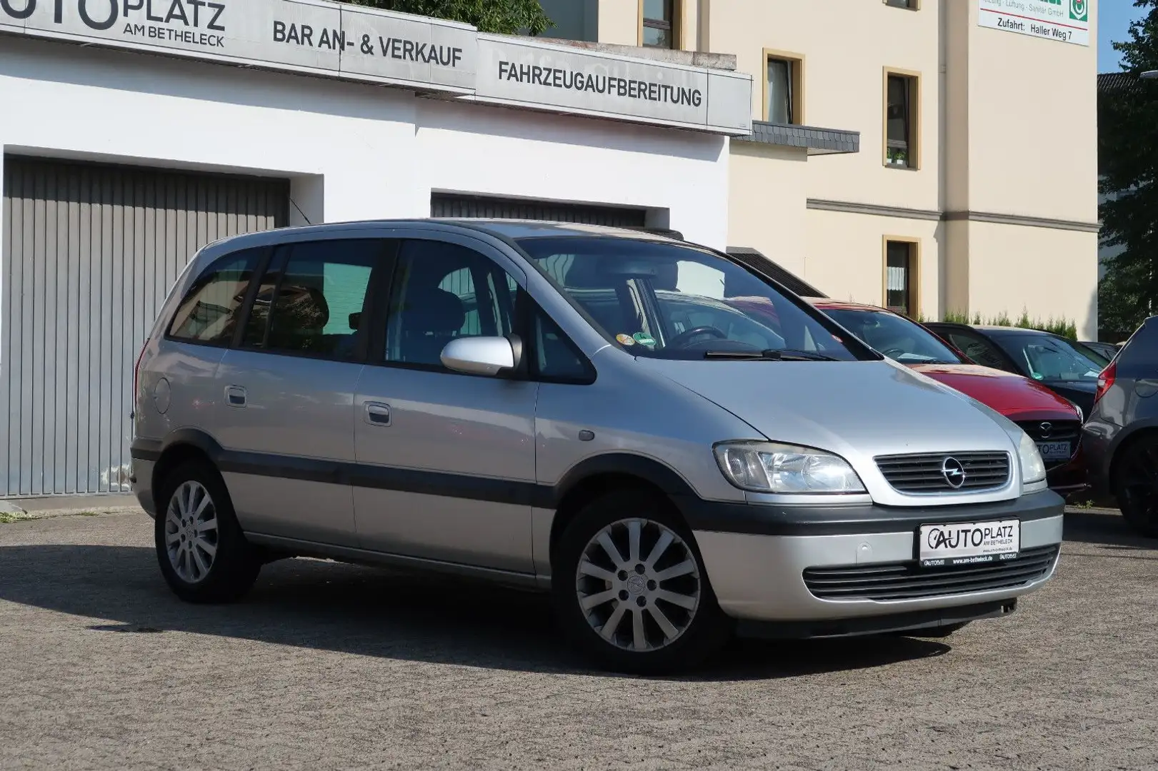 Opel Zafira 2.2 16V *AUTOMATIK *TÜV-NEU *7-SITER Argent - 1