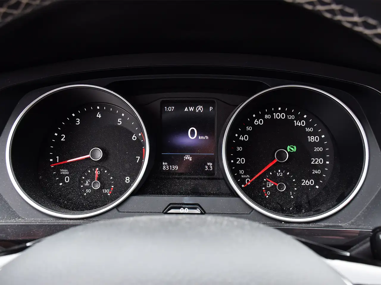 Volkswagen Tiguan снимка Volkswagen Tiguan
