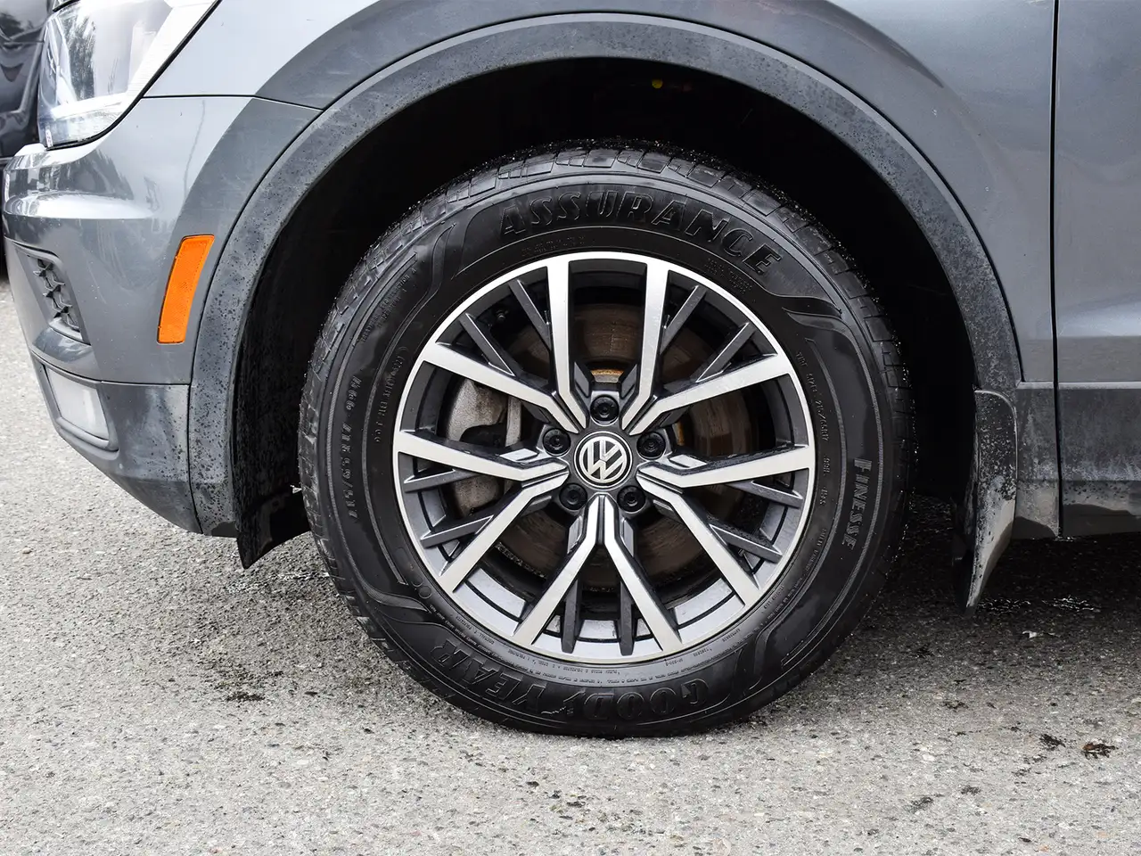 Volkswagen Tiguan снимка Volkswagen Tiguan