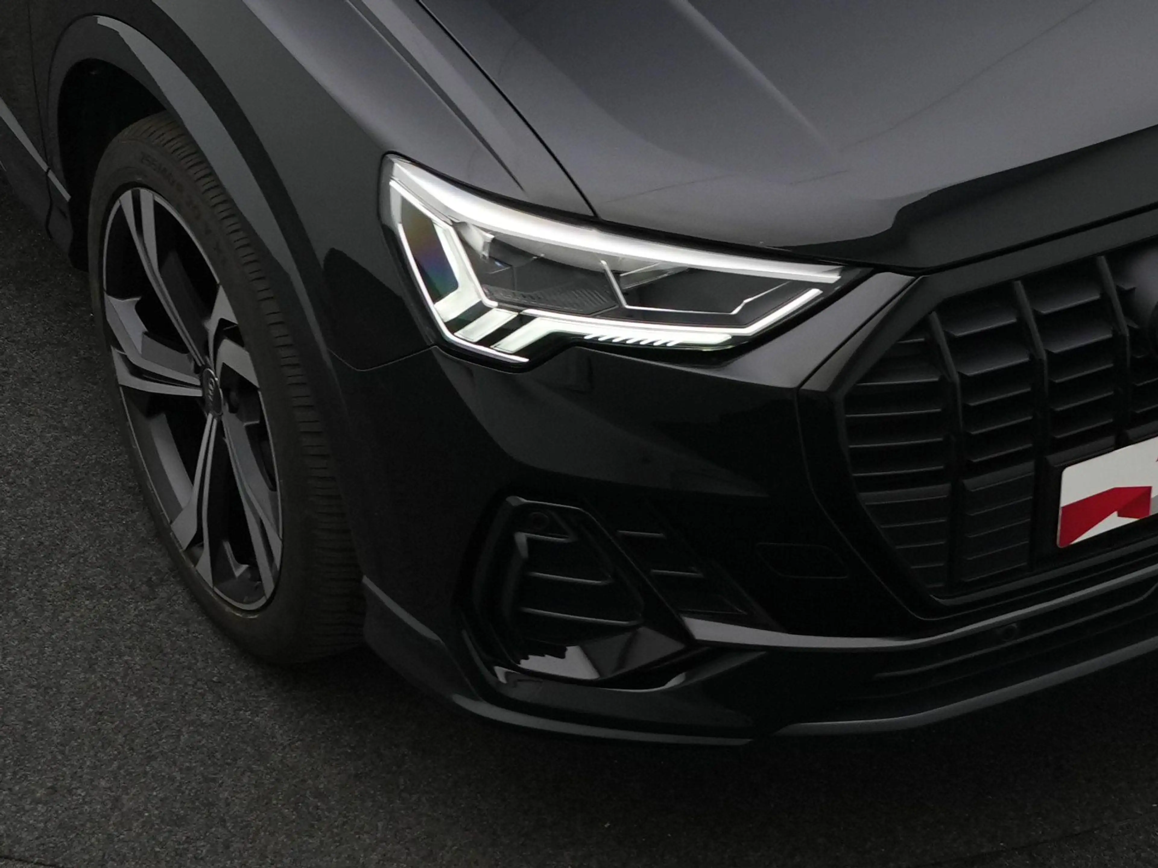 Audi Q3 35 TFSI 150pk S edition | Elektrisch glazen panora — photo 14