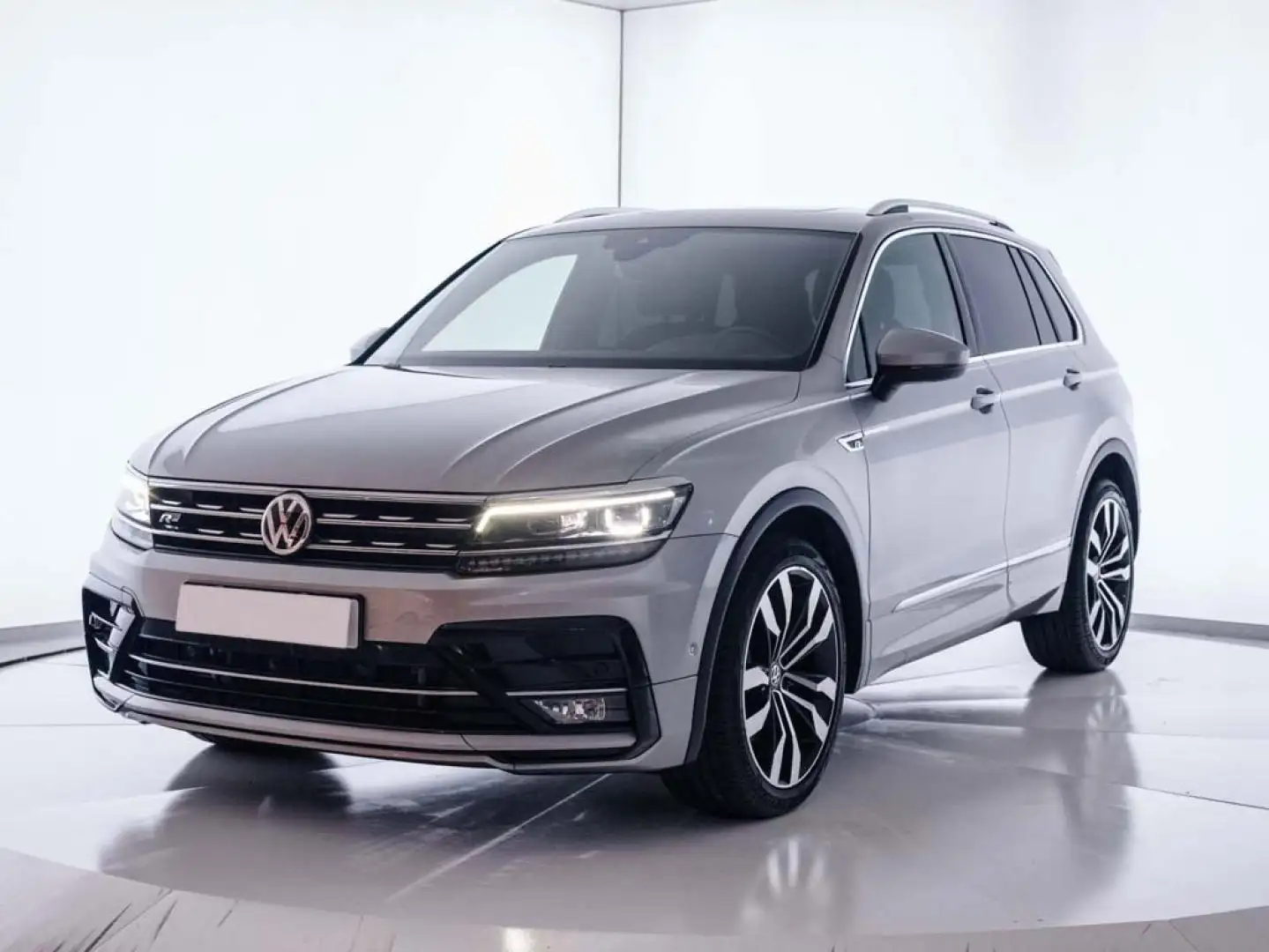 Volkswagen Tiguan 2.0TDI Sport 4Motion DSG 140kW Gris - 2