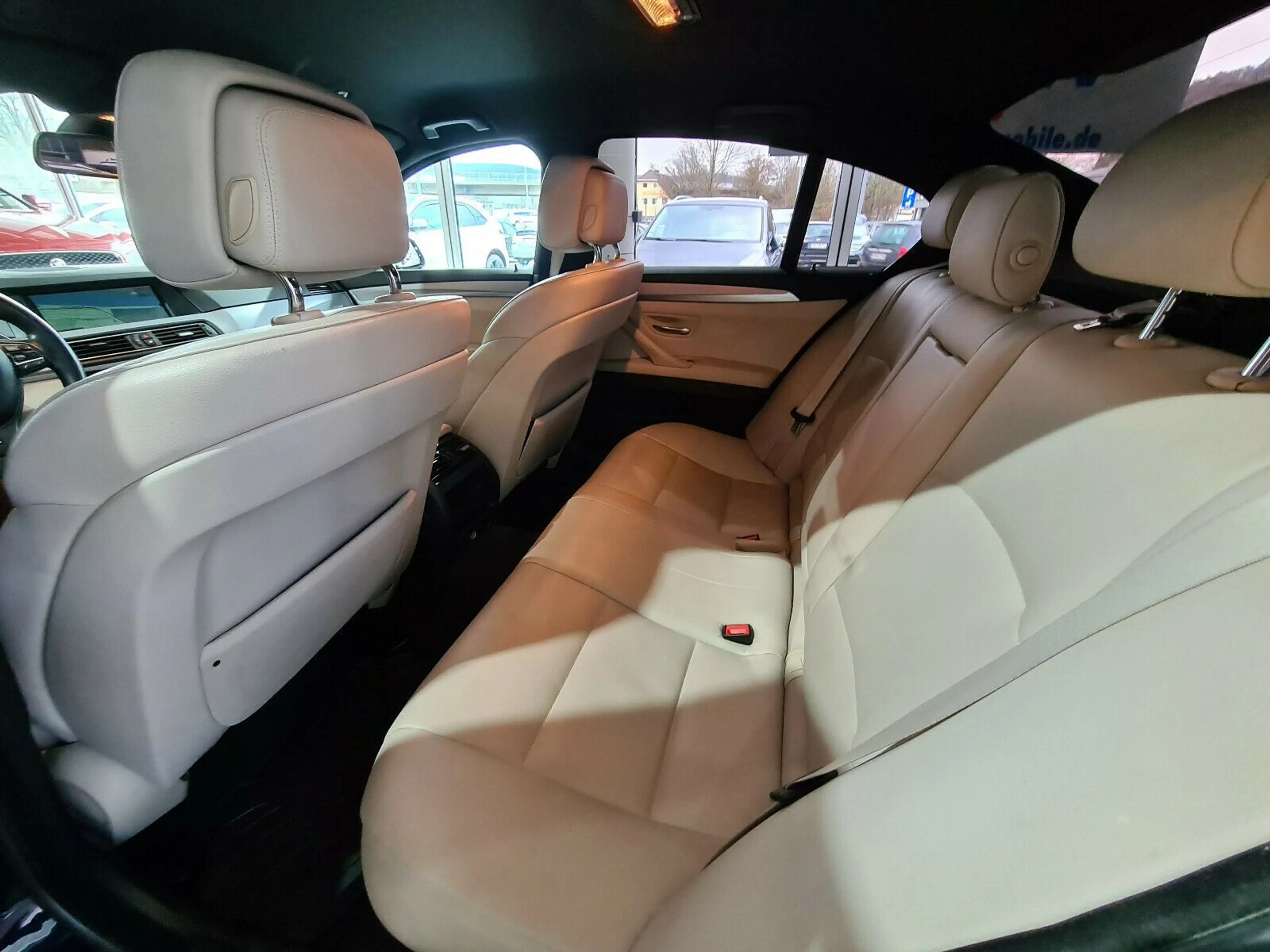 BMW 525 d xDrive Aut. M PAKET+NAVI+LEDER+XENON+ — photo 15