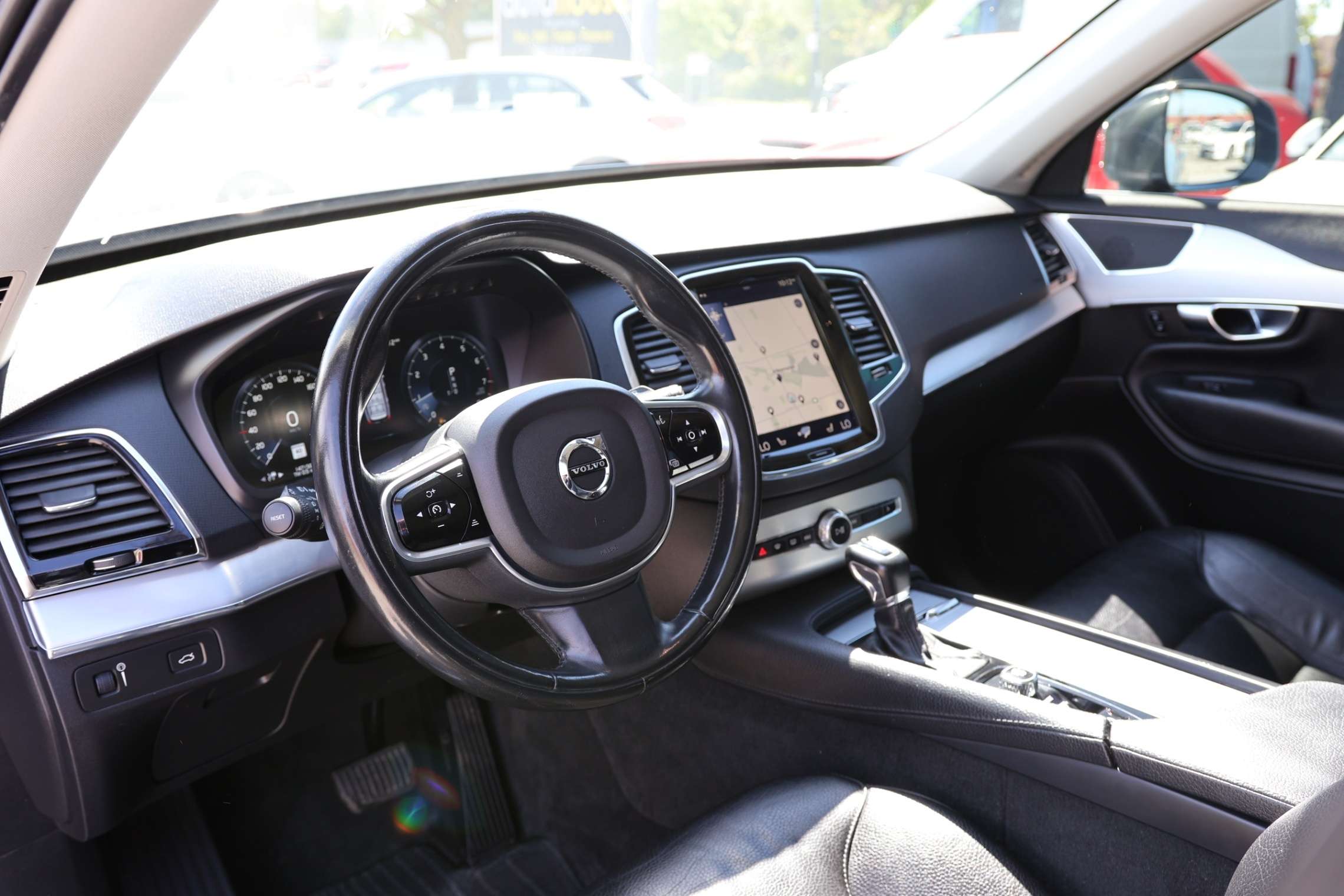 2018 Volvo XC90 T6-AWD-MOMENTUM/NAV/360 CAM/PANO ROOF/ADAPT CRUISE thumb 16