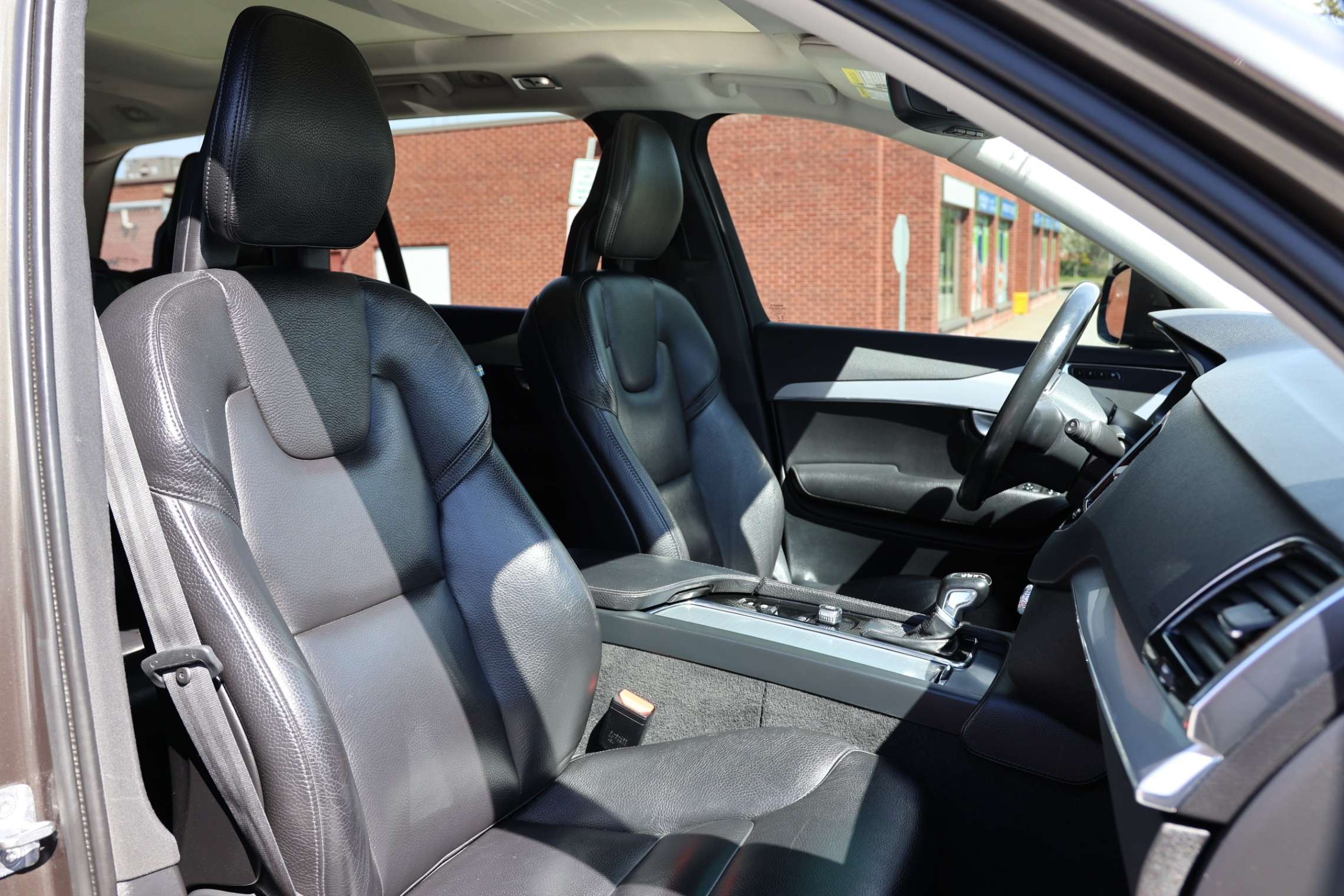 2018 Volvo XC90 T6-AWD-MOMENTUM/NAV/360 CAM/PANO ROOF/ADAPT CRUISE thumb 30