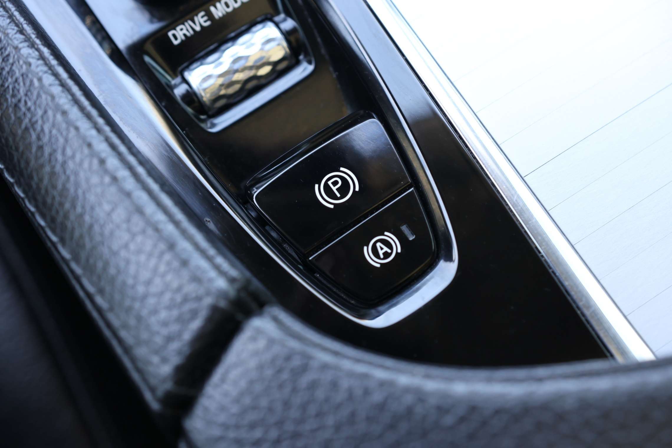 2018 Volvo XC90 T6-AWD-MOMENTUM/NAV/360 CAM/PANO ROOF/ADAPT CRUISE thumb 46