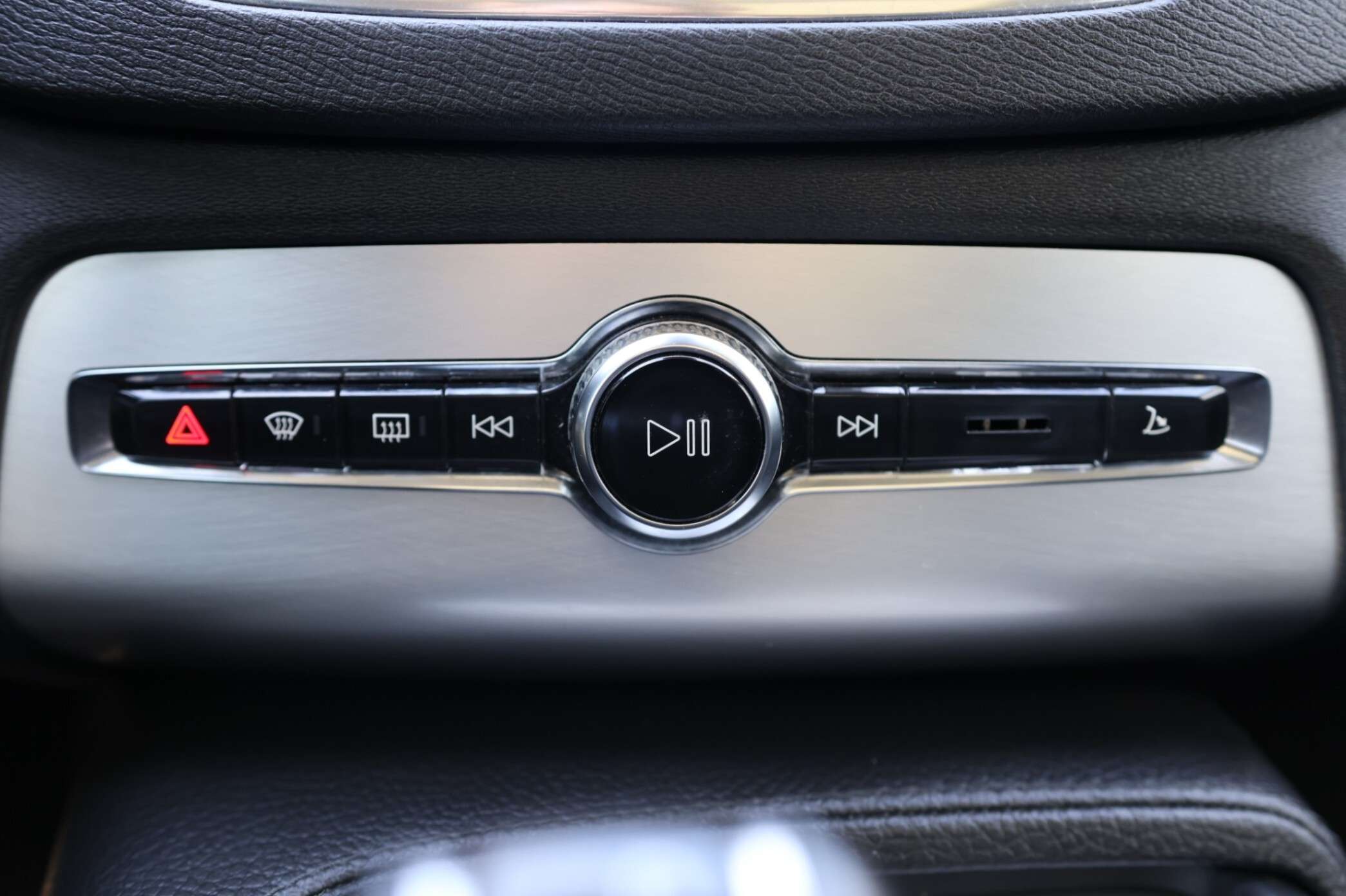 2018 Volvo XC90 T6-AWD-MOMENTUM/NAV/360 CAM/PANO ROOF/ADAPT CRUISE thumb 43