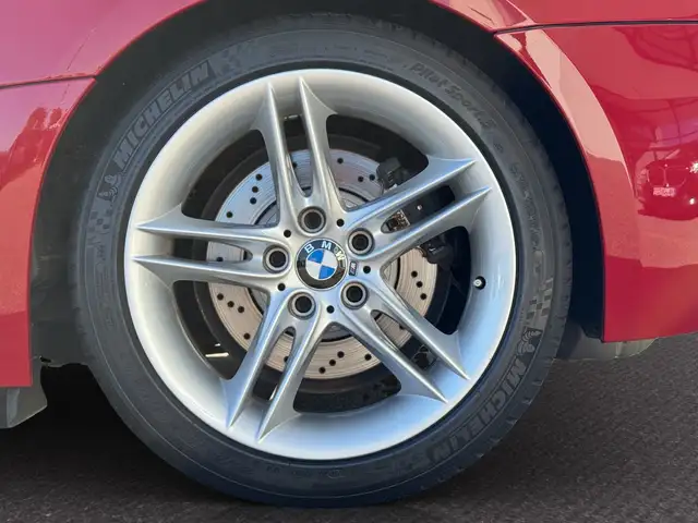 BMW Z4 M view 15