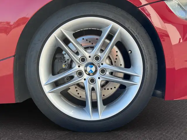 BMW Z4 M view 12