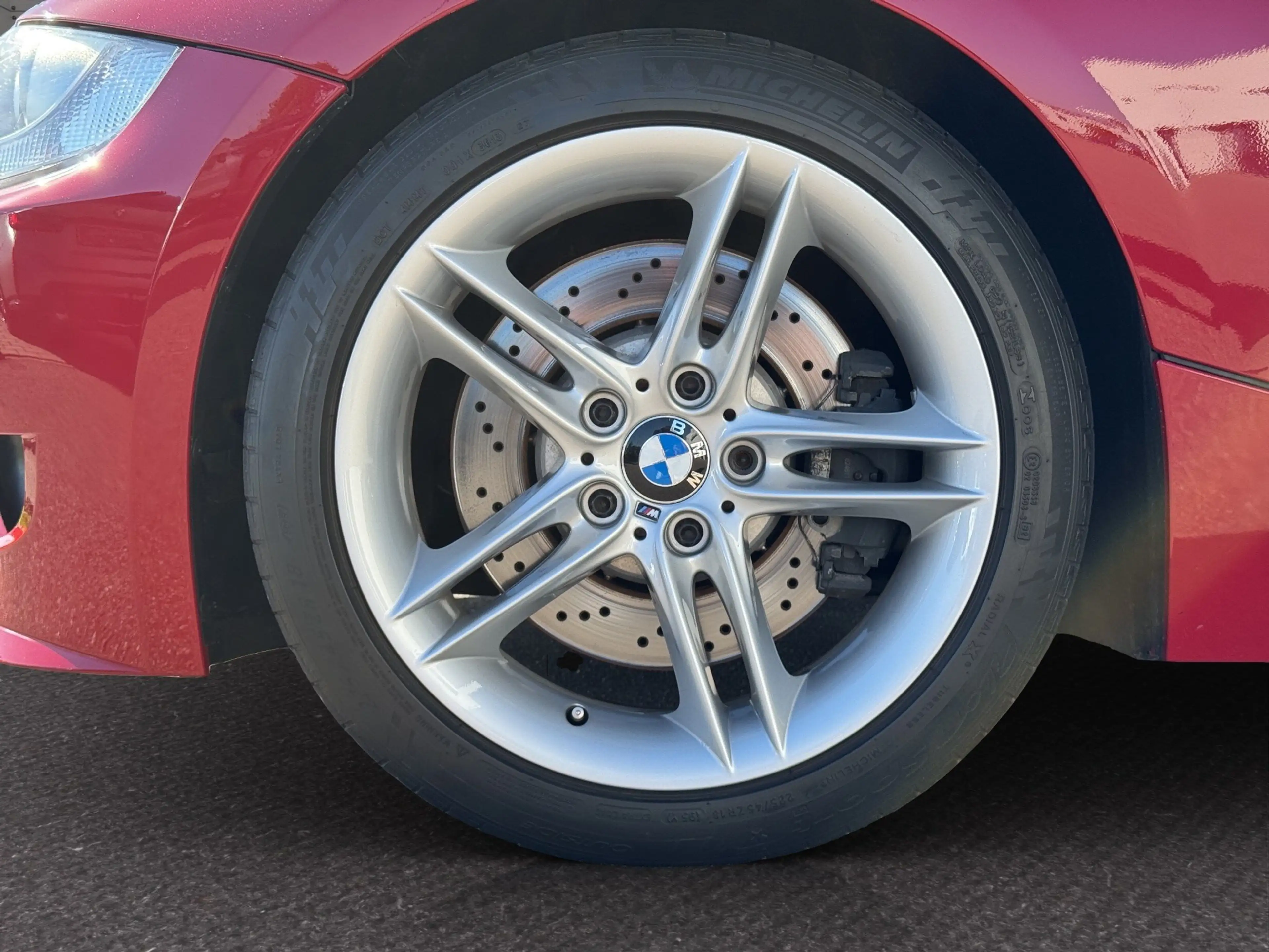 BMW Z4 M Roadster — photo 14