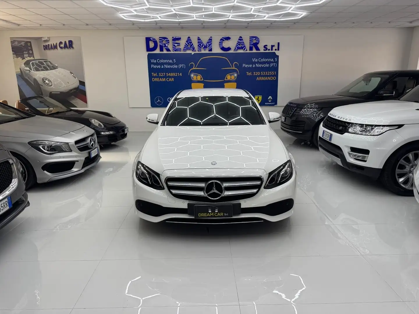 Mercedes-Benz E 220 E 220 d Auto Premium Plus Weiß - 1