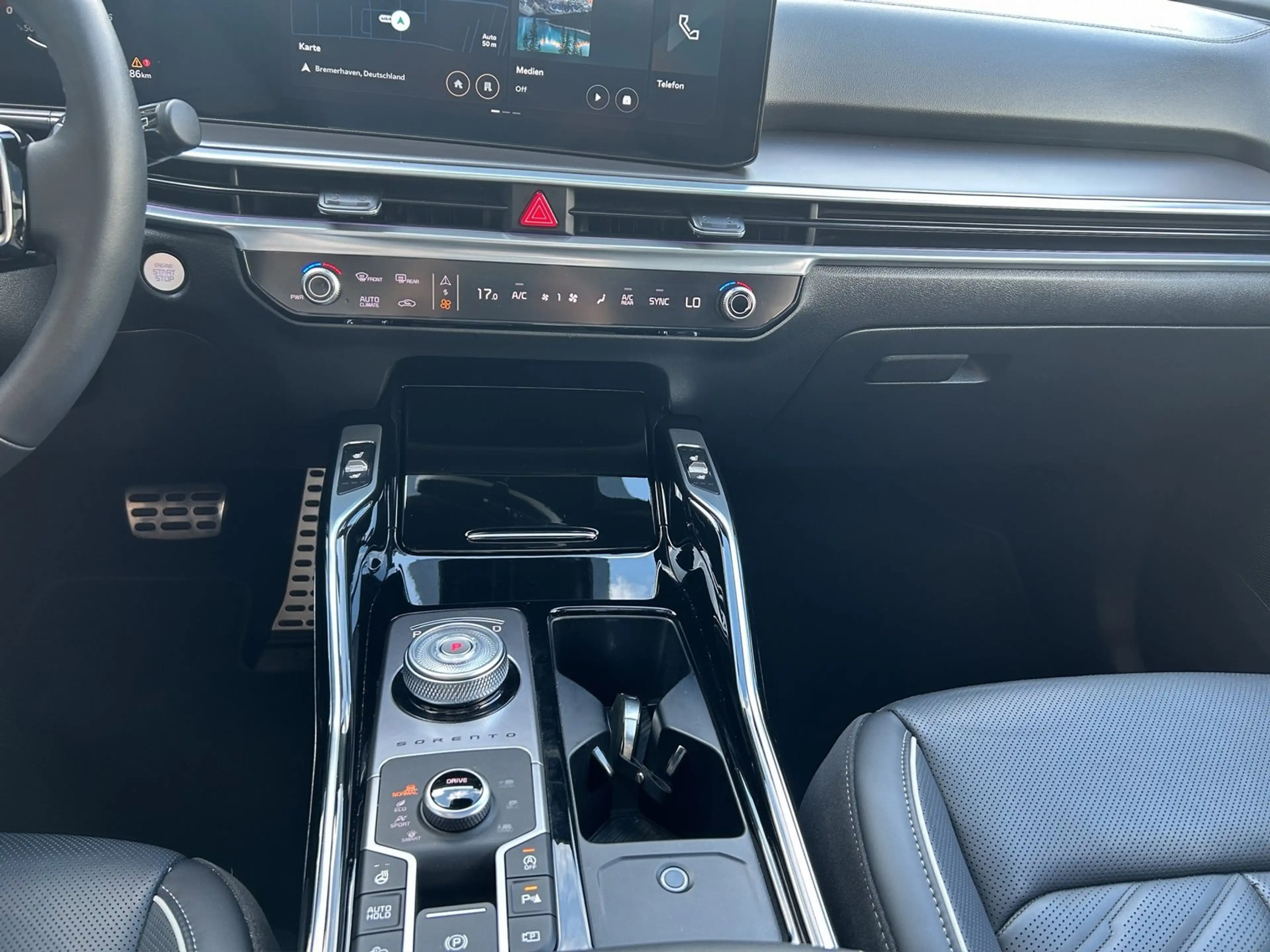 Kia Sorento 2.2 CRDi Platinum 7-Sit Premium Pano AHK — photo 13