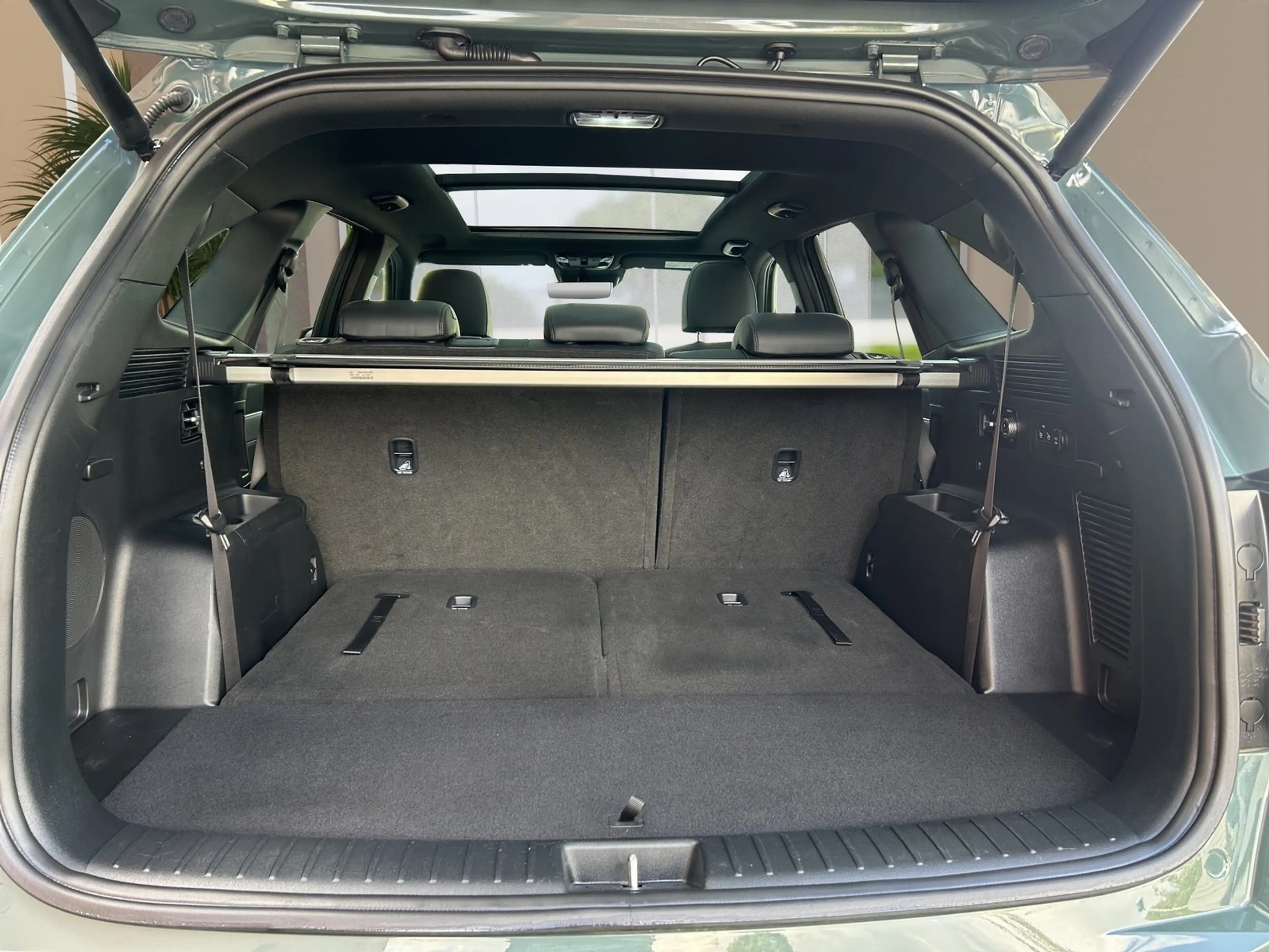 Kia Sorento 2.2 CRDi Platinum 7-Sit Premium Pano AHK — photo 17