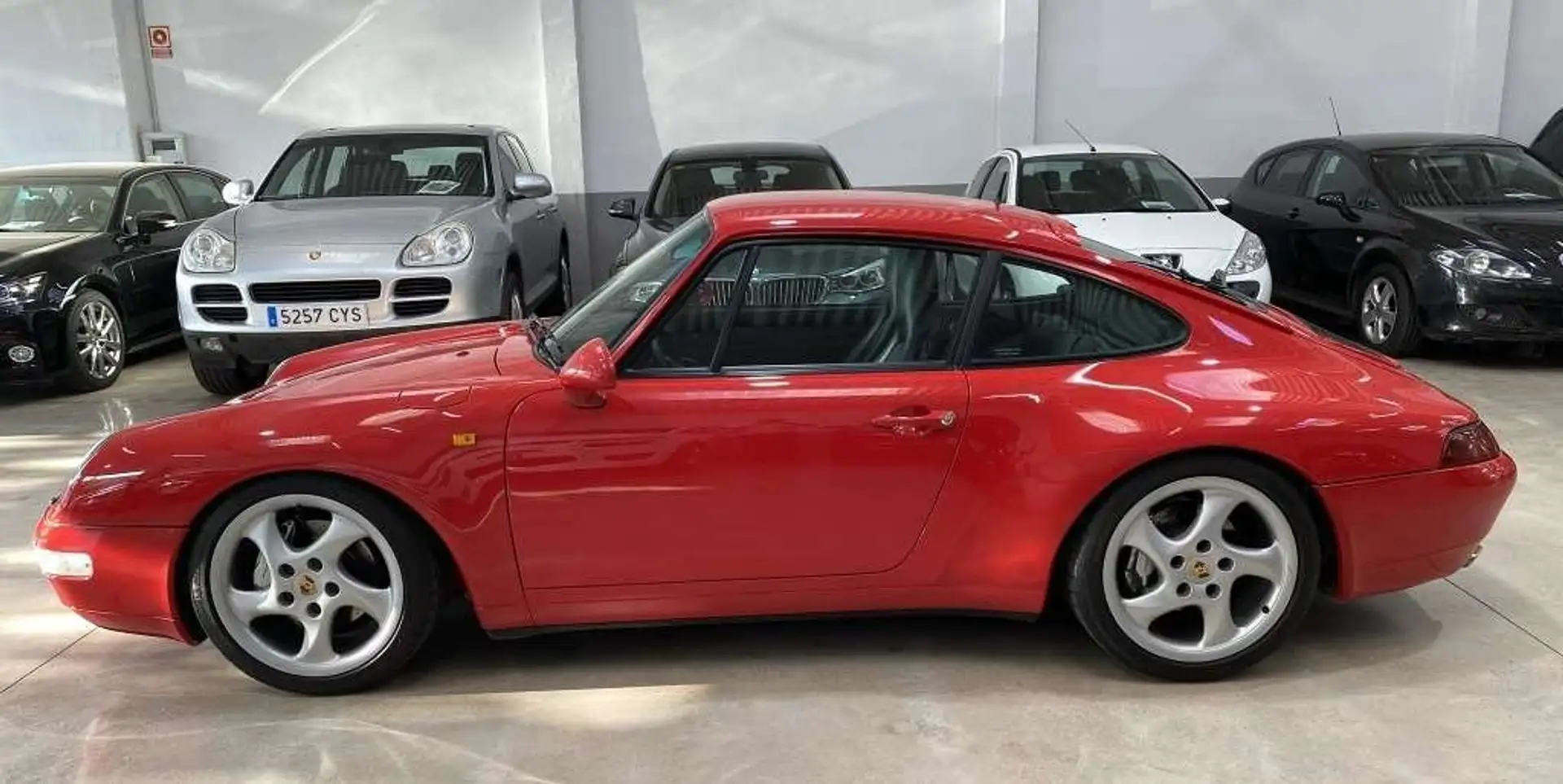 Porsche 993 911 Carrera 4 - 1