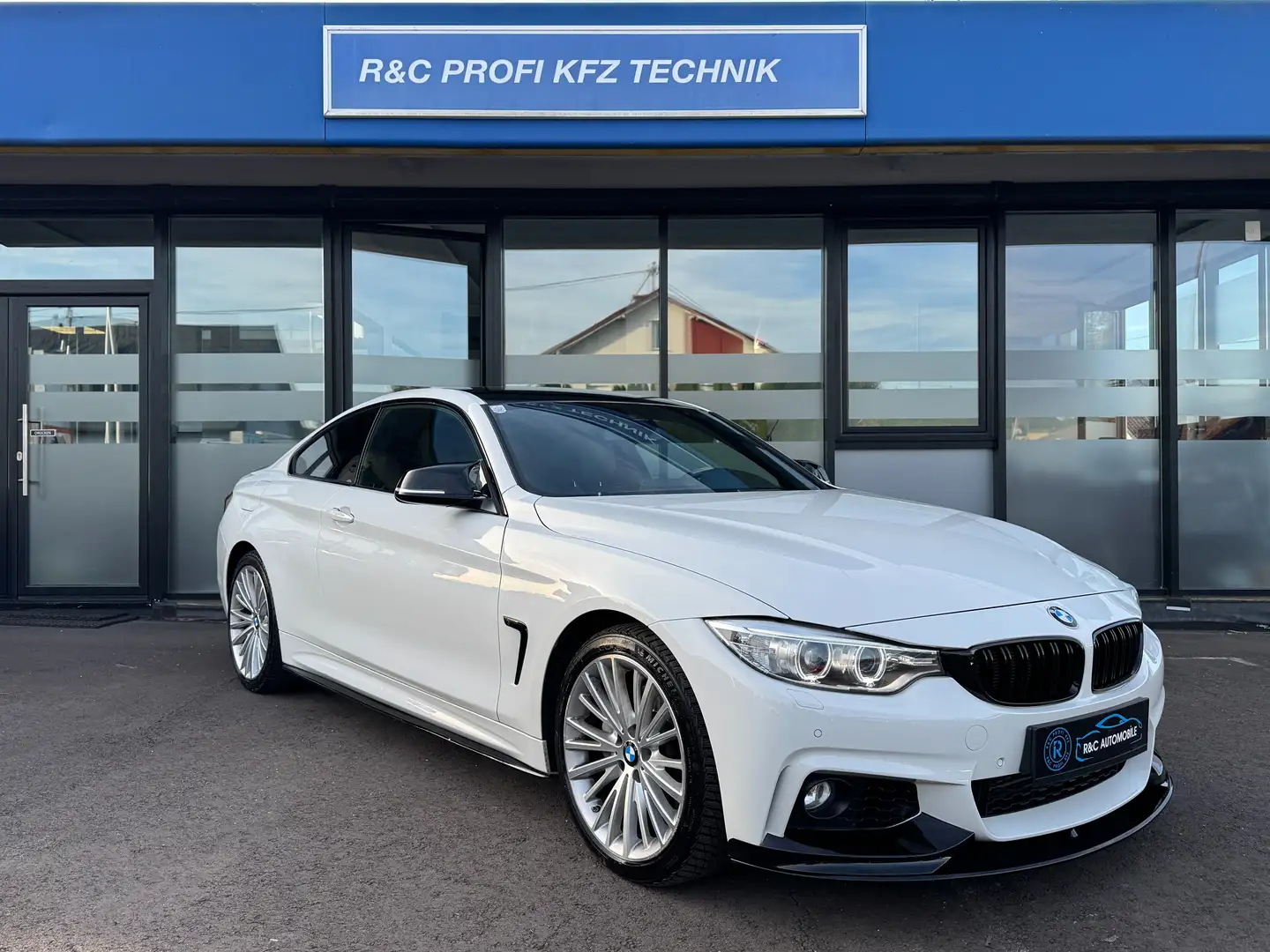 BMW 435 435d xDrive M Sport Paket Aut./HK/M Performance Weiß - 2