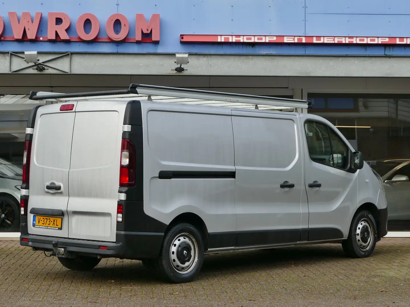 Renault Trafic 1.6 dCi T29 L2H1 125pk | airco | navigatie | trekh Gris - 2