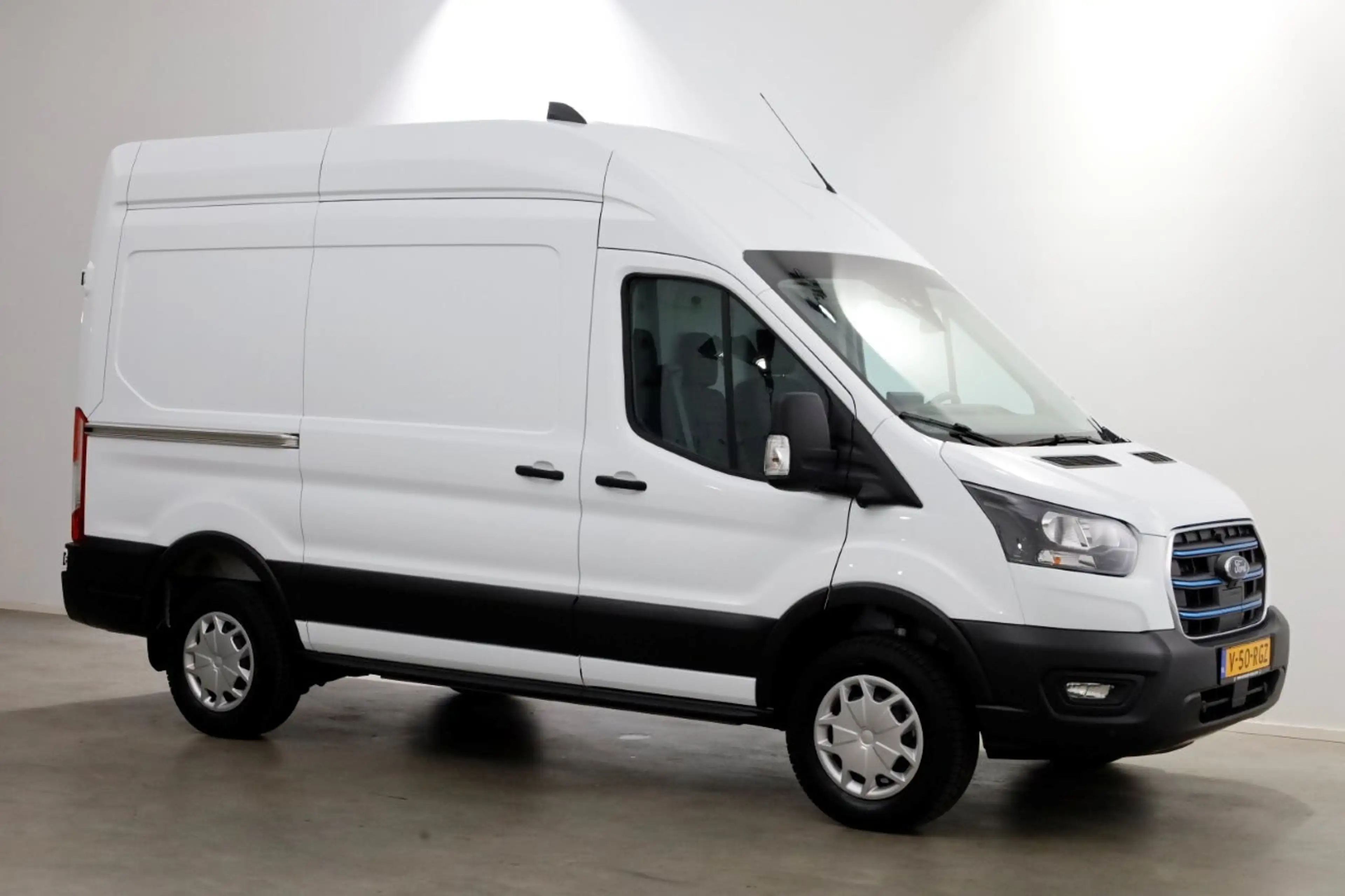 Ford E-Transit 350 L2H3 68 kWh Trend 100% Elektrisch Snellader/Ai — photo 13