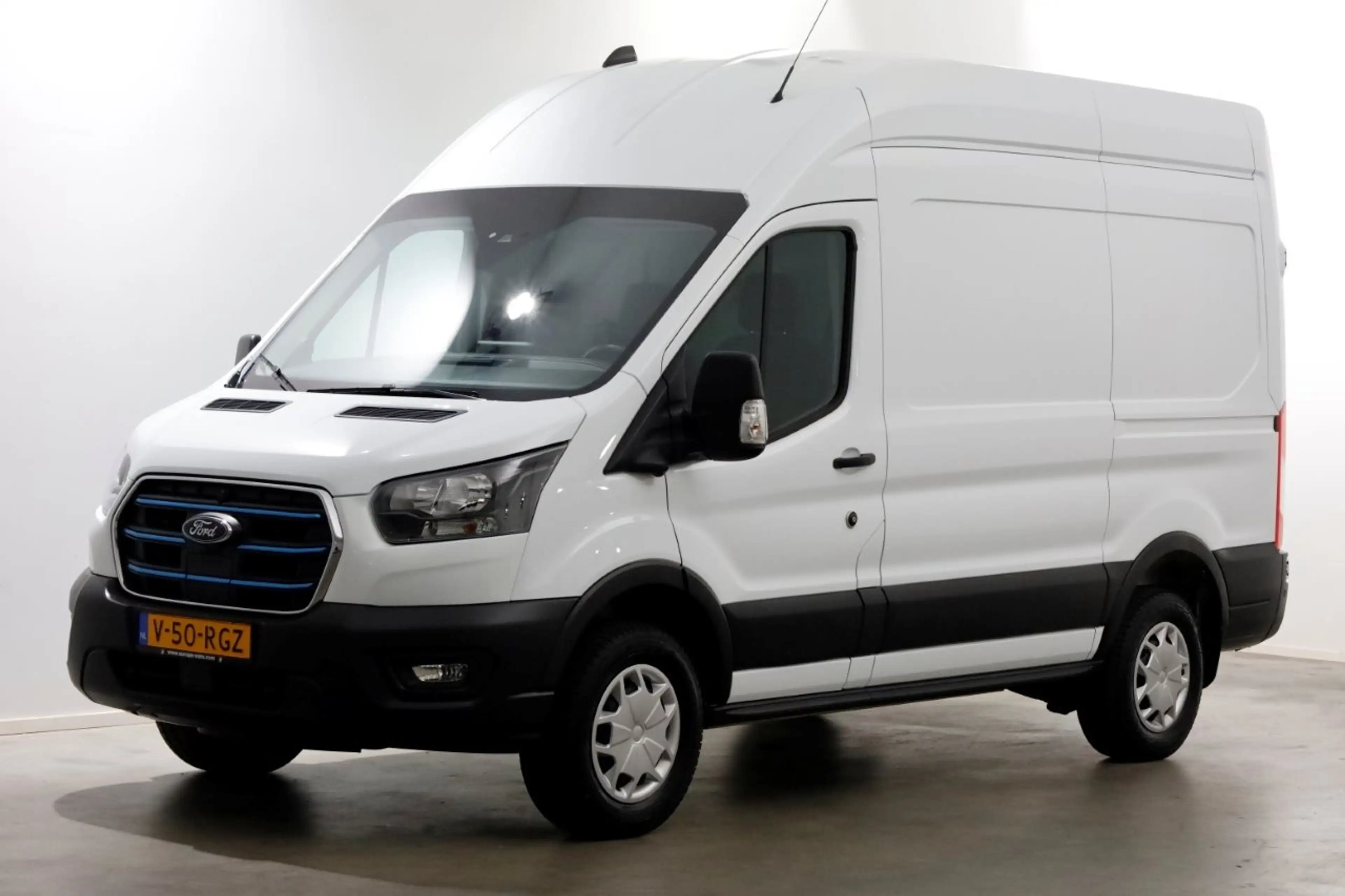 Ford E-Transit 350 L2H3 68 kWh Trend 100% Elektrisch Snellader/Ai — photo 10