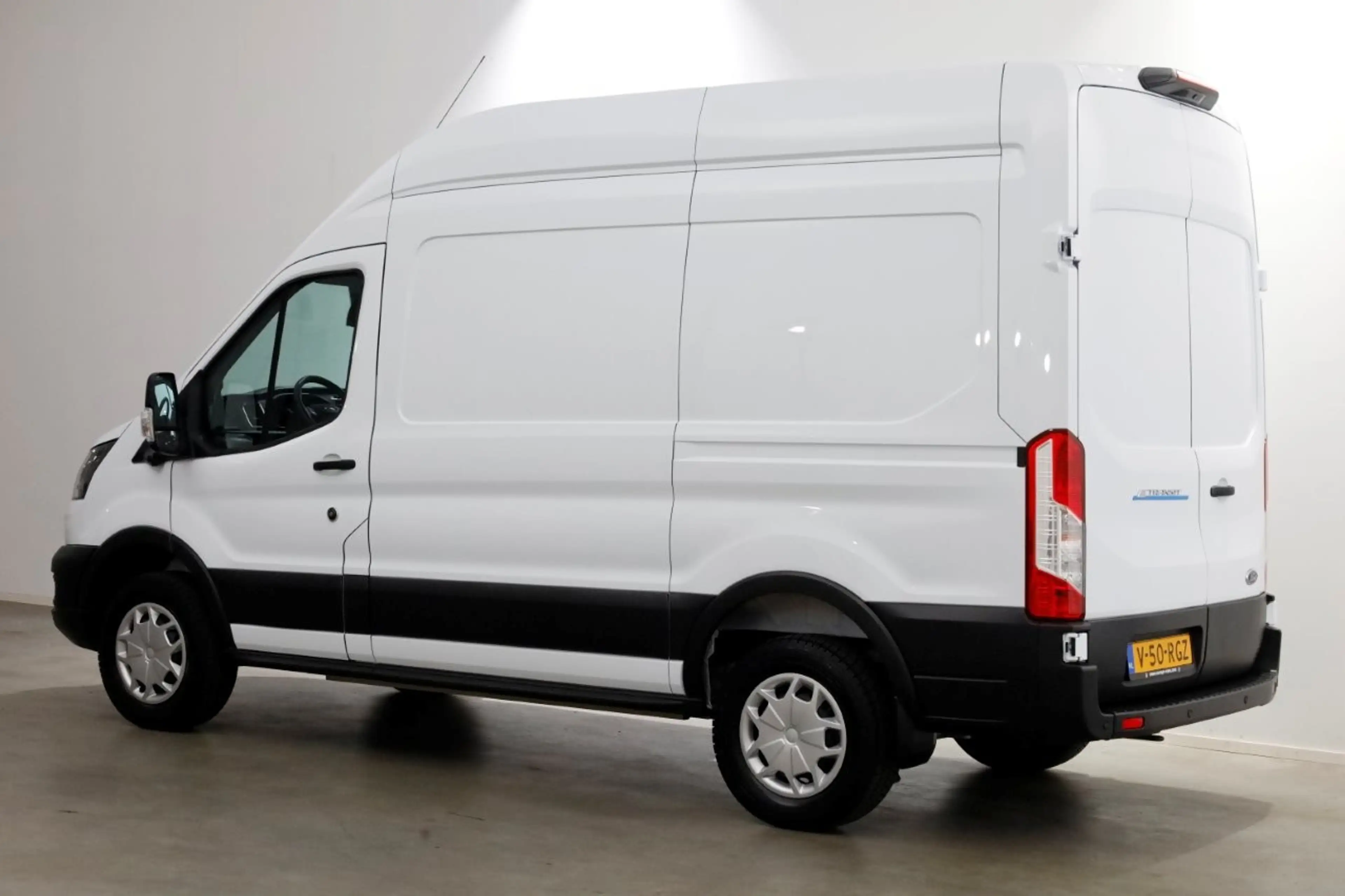 Ford E-Transit 350 L2H3 68 kWh Trend 100% Elektrisch Snellader/Ai — photo 12