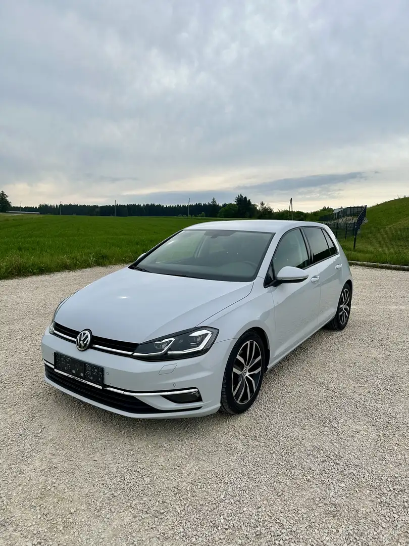 Volkswagen Golf Highline 1,6 TDI - 1