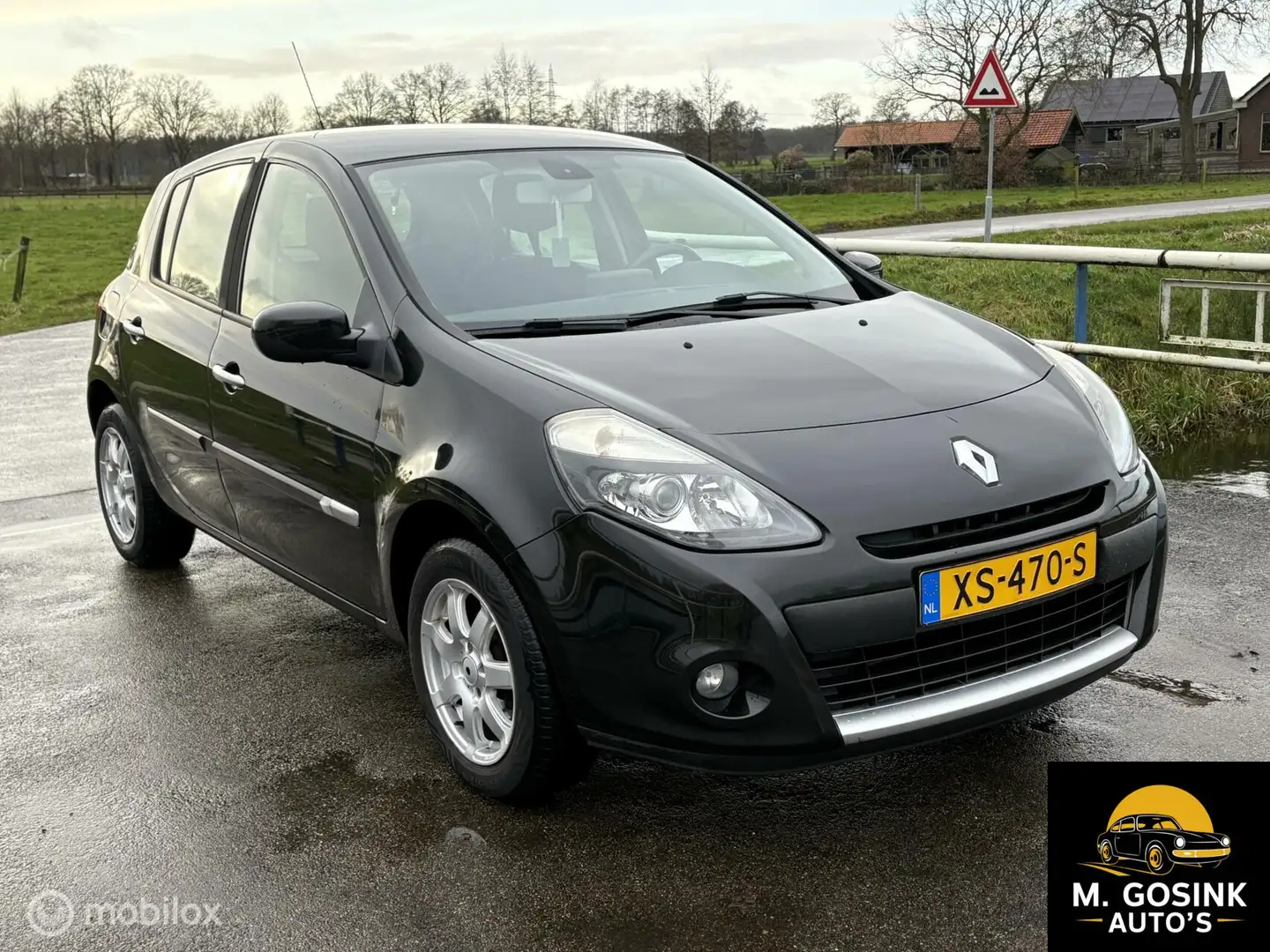 Renault Clio 1.2 Sélection Business Zwart - 1