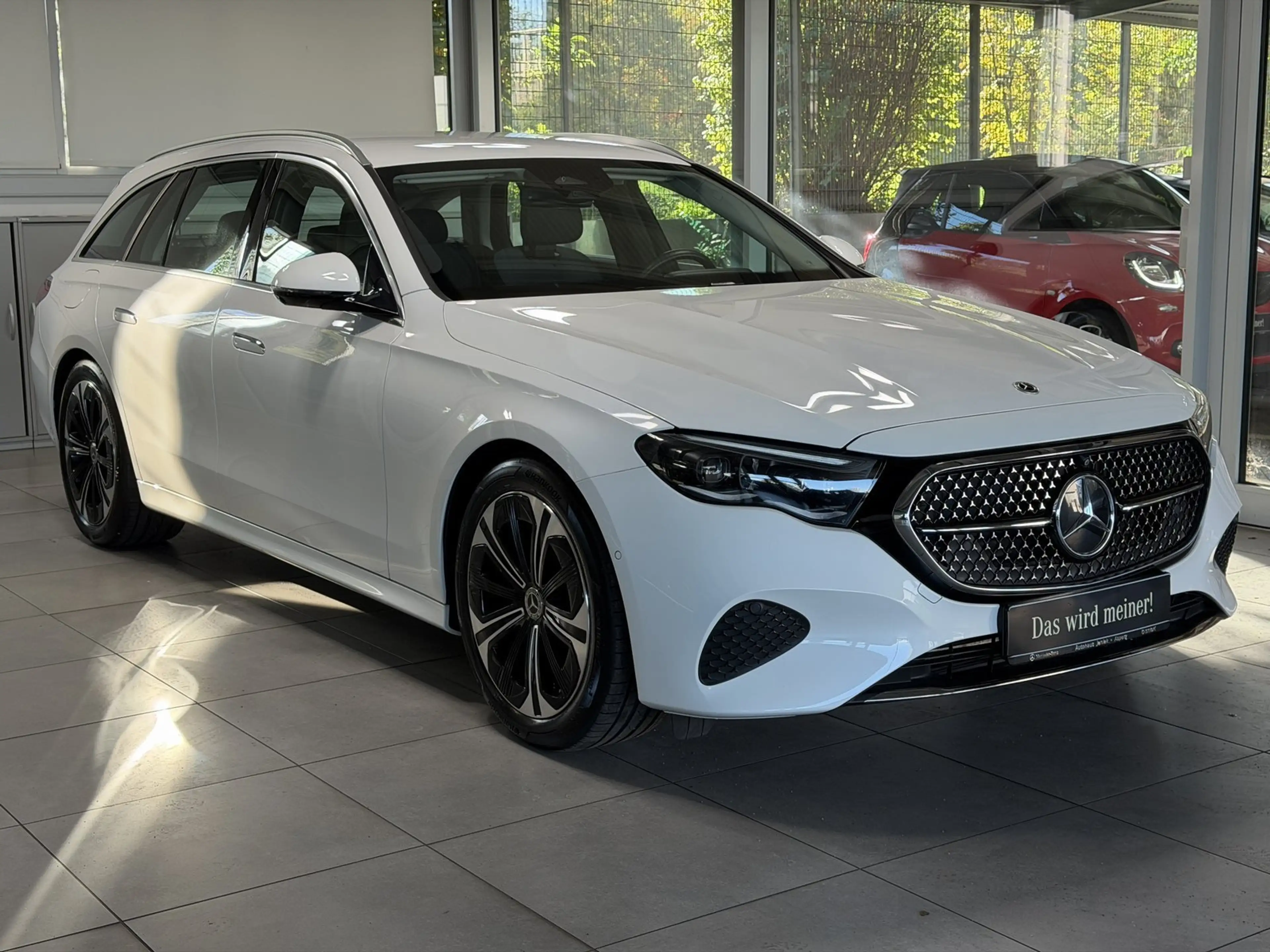 Mercedes-Benz E 220 d T Avantg STANDH AHK MEMORY+DIG.LIGHT+360° — photo 2
