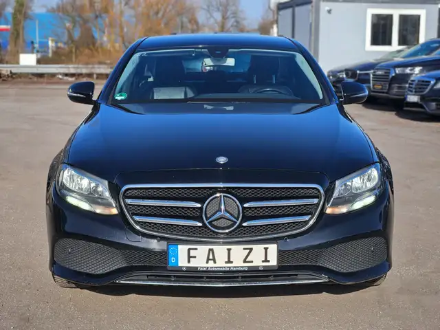 Mercedes-Benz E 220 d Avantgarde Navi Kamera Parktronik