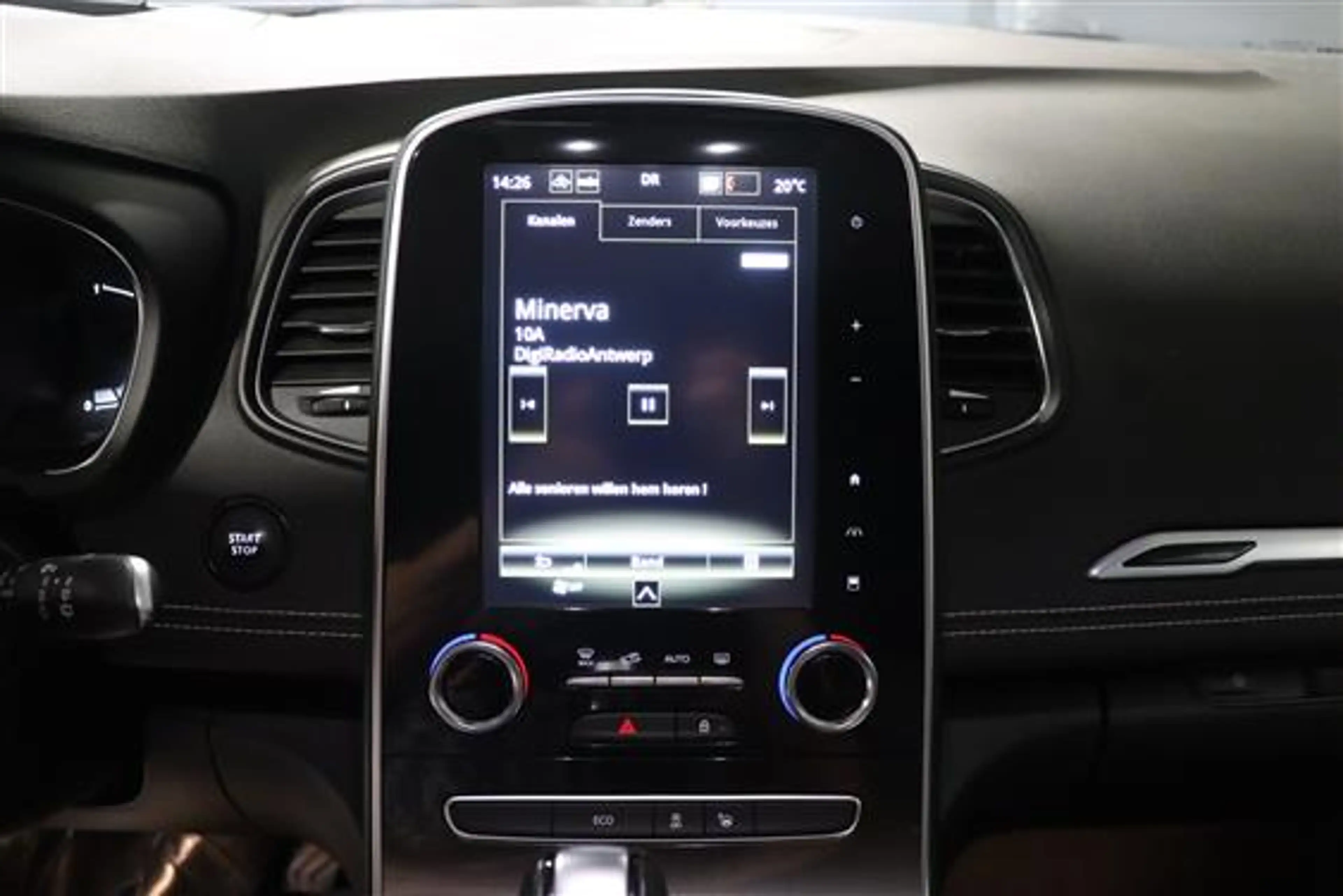 Renault Grand Scenic 1.33 TCE TECHNO EDC 7PL — photo 13