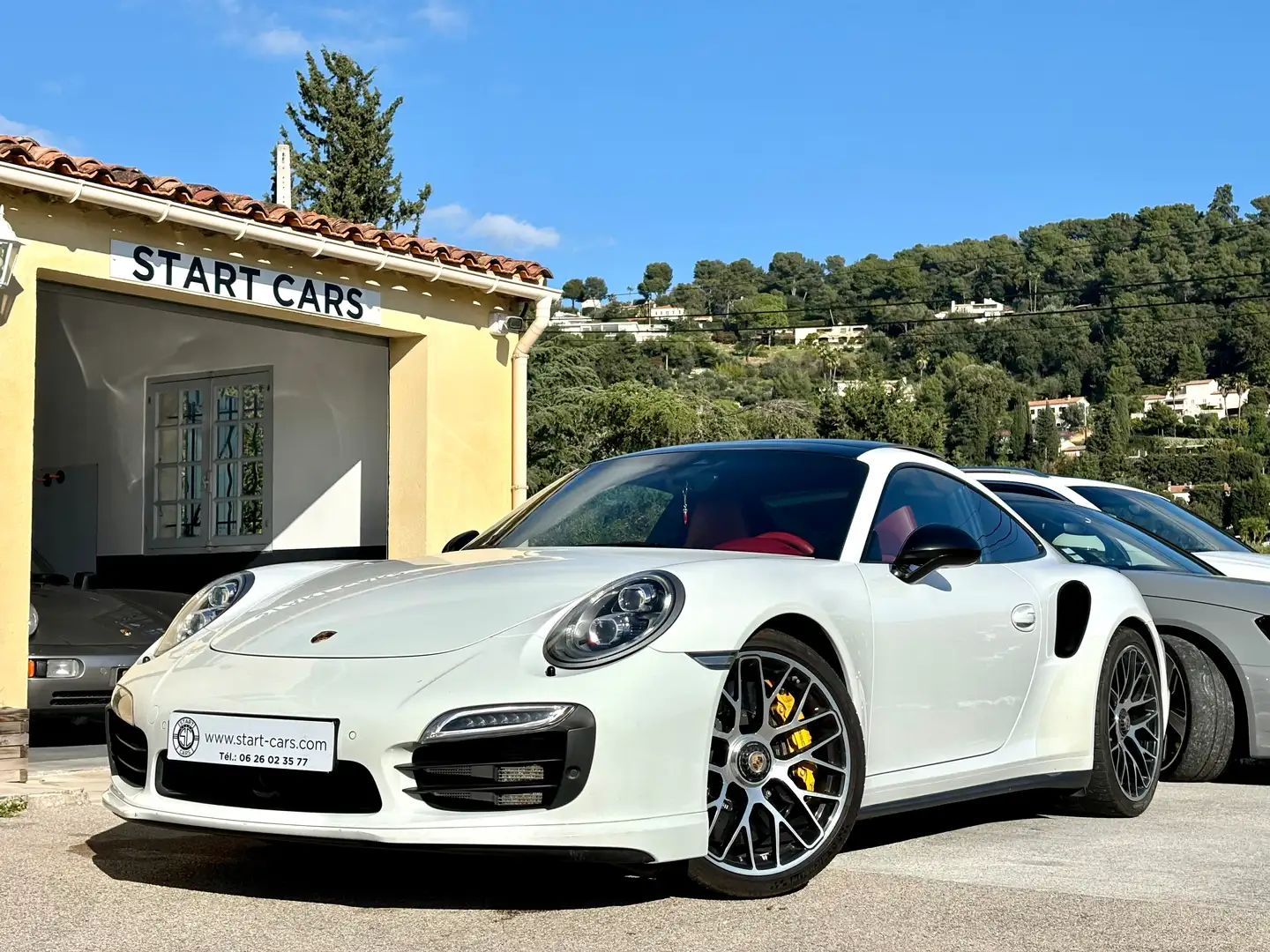 Porsche 911 911 Coupe 3.8i Turbo S 560 PDK A Wit - 1