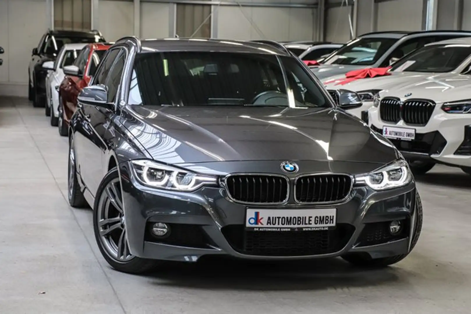 BMW 330 d Touring Sport-Aut ///M SPORT/DACHRELING/LED Grau - 2