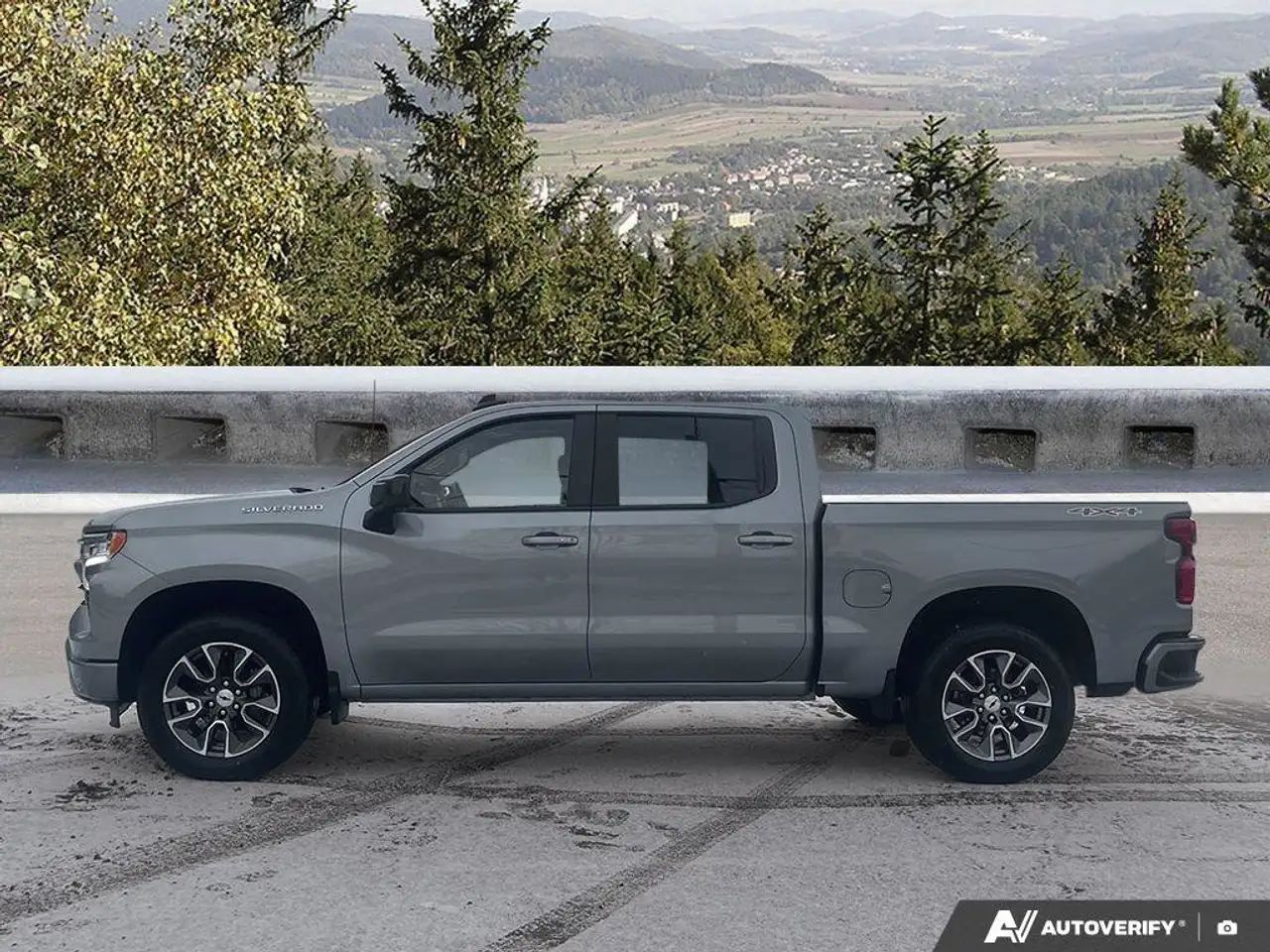Chevrolet Silverado 1500 снимка Chevrolet Silverado 1500